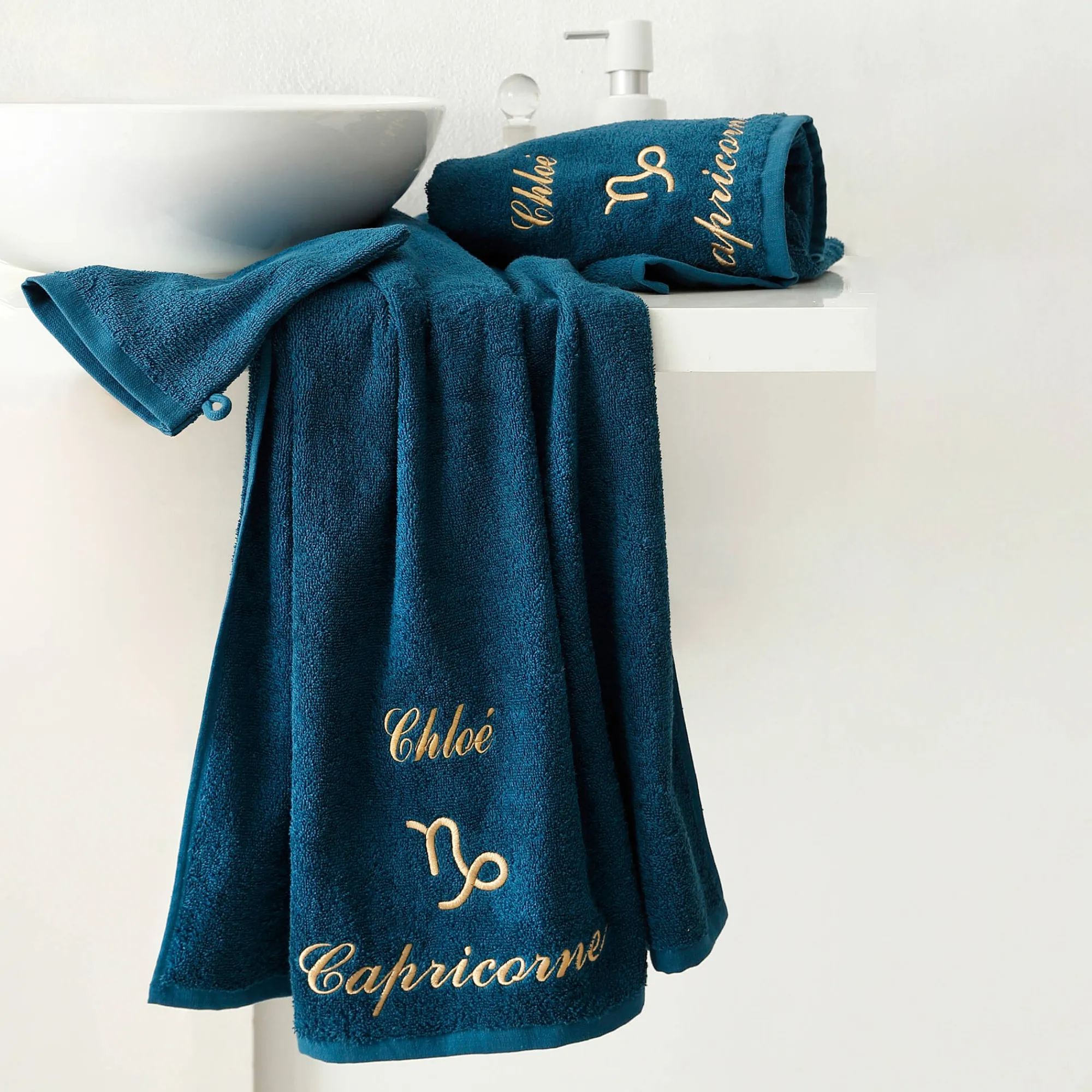 Badhanddoek<Blancheporte Handdoeken met "Capricorne" borduursel, personaliseerbaar - 420 g/m2 pauwblauw