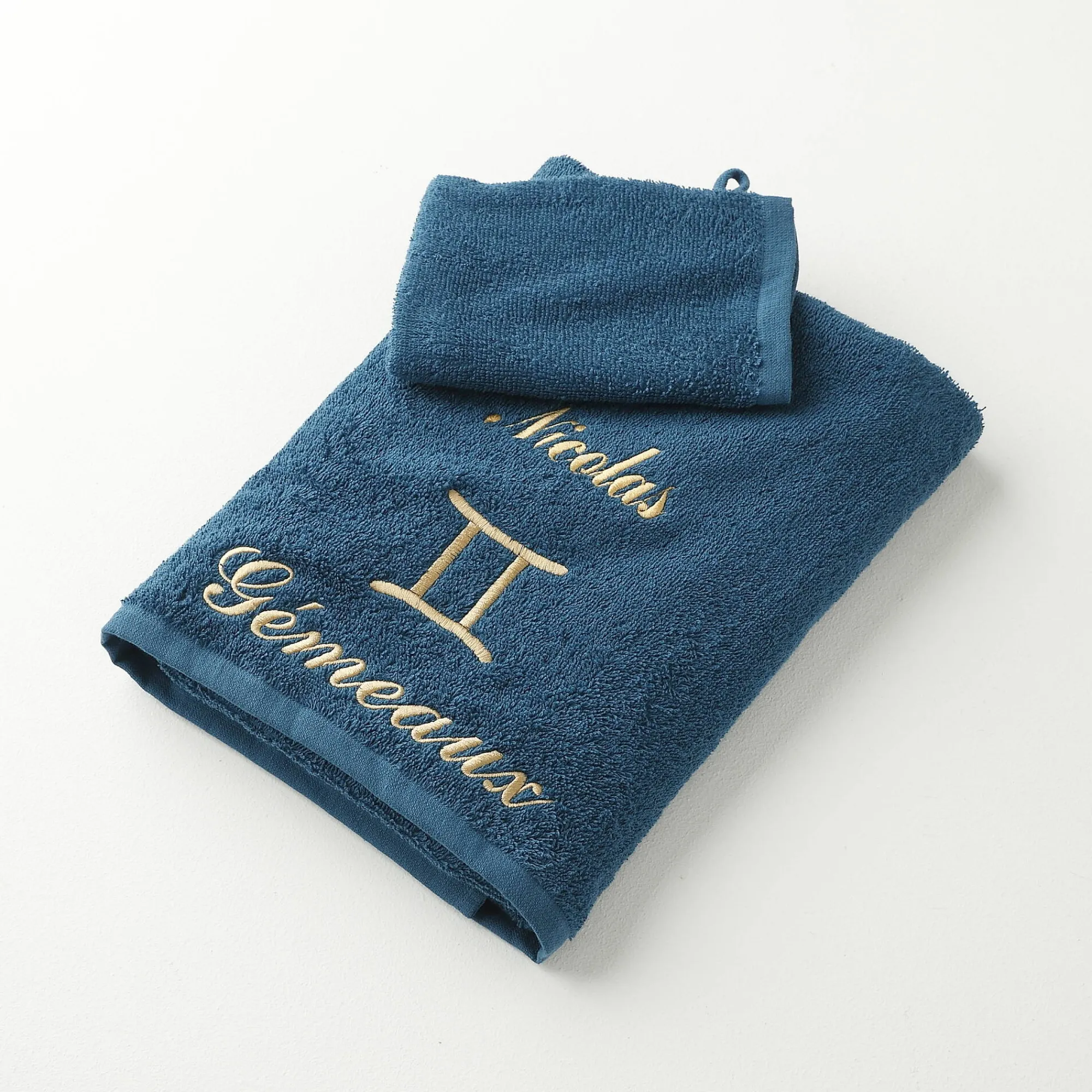 Badhanddoek<Blancheporte Handdoeken met "Gémeaux" borduursel, personaliseerbaar - 420 g/m2 pauwblauw