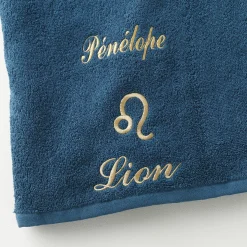 Badhanddoek<Blancheporte Handdoeken met "Lion" borduursel, personaliseerbaar - 420 g/m2 pauwblauw