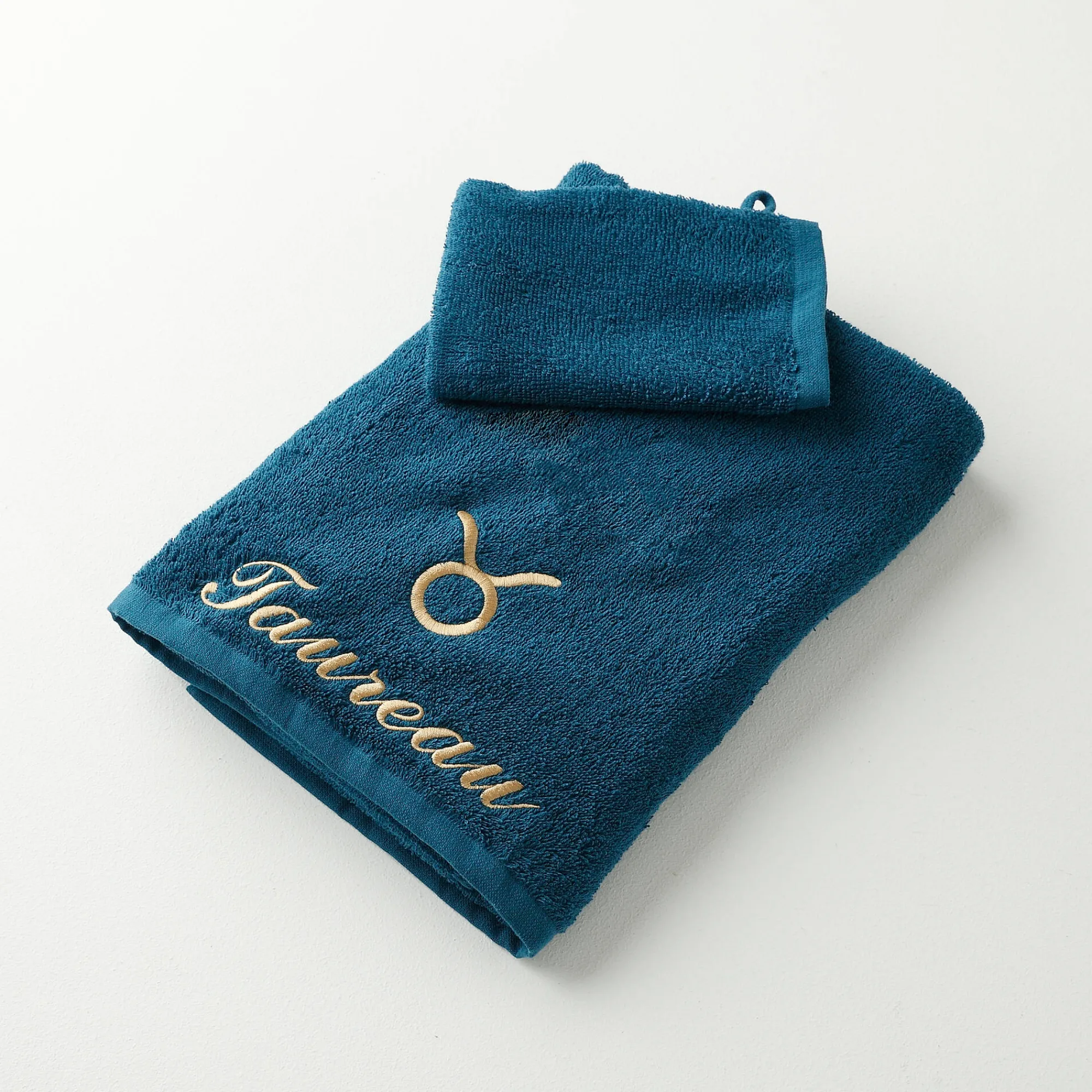 Badhanddoek<Blancheporte Handdoeken met "Taureau" borduursel - 420 g/m2 pauwblauw