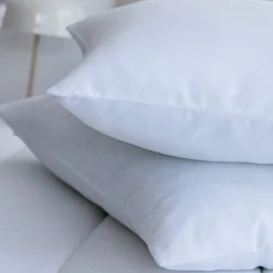 Hoofdkussen<Blancheporte Hoofdkussen in microvezel, medium comfort wit