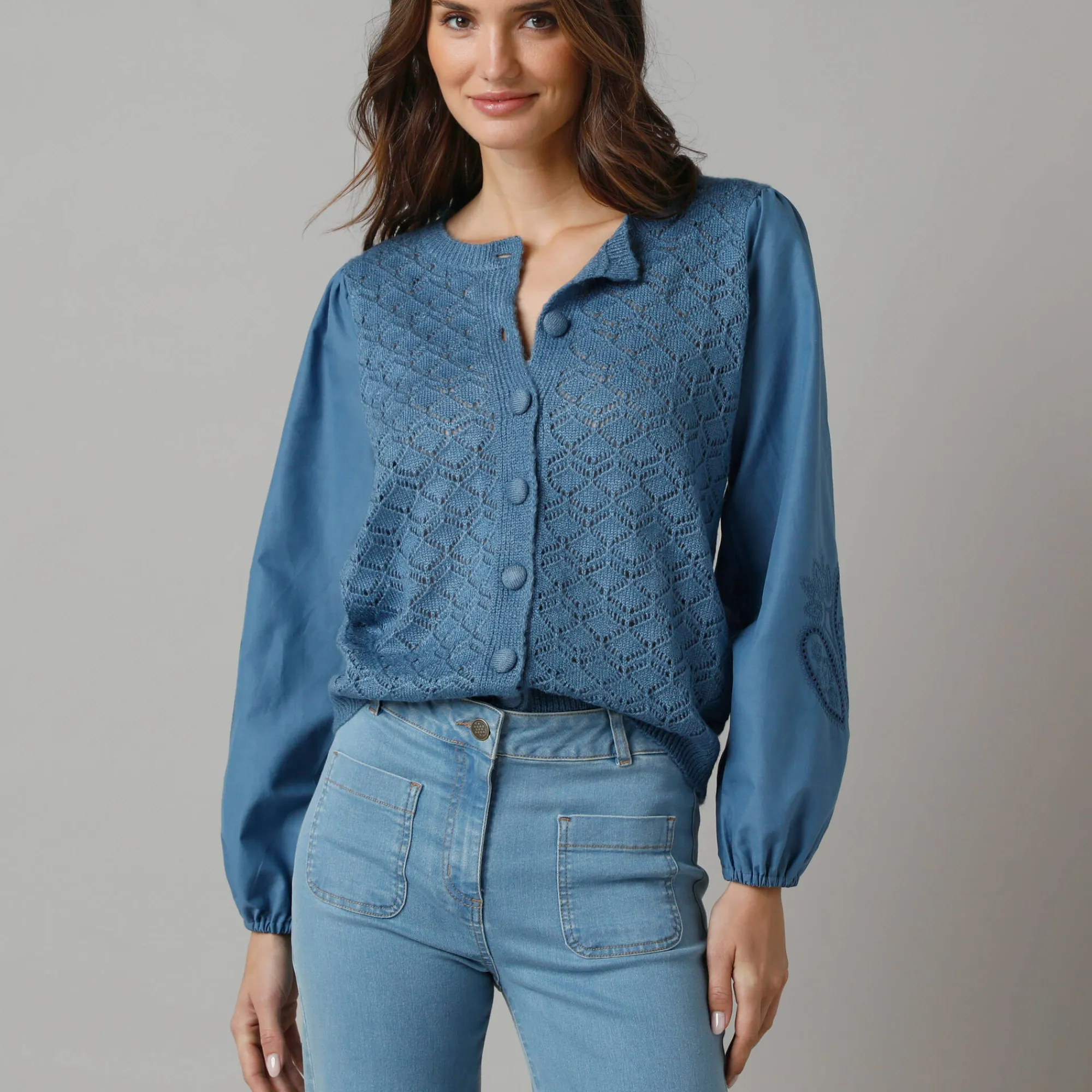 Trui En Vest<Lora Zellini 2-in-1 vest in 2 materialen, ajourtricot en geborduurde mouwen van katoen blauw