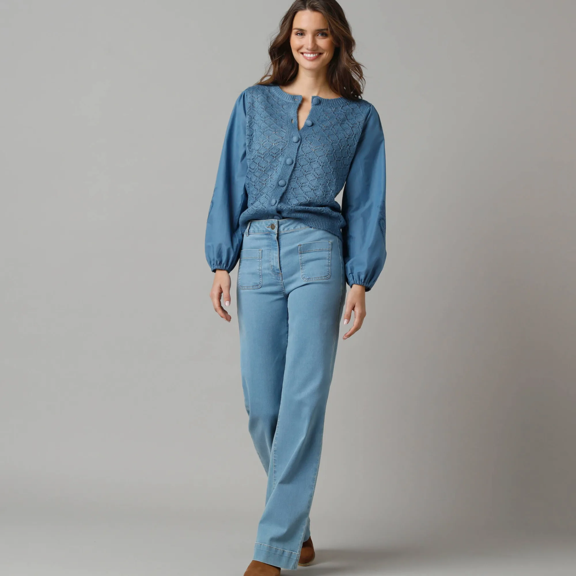Trui En Vest<Lora Zellini 2-in-1 vest in 2 materialen, ajourtricot en geborduurde mouwen van katoen blauw