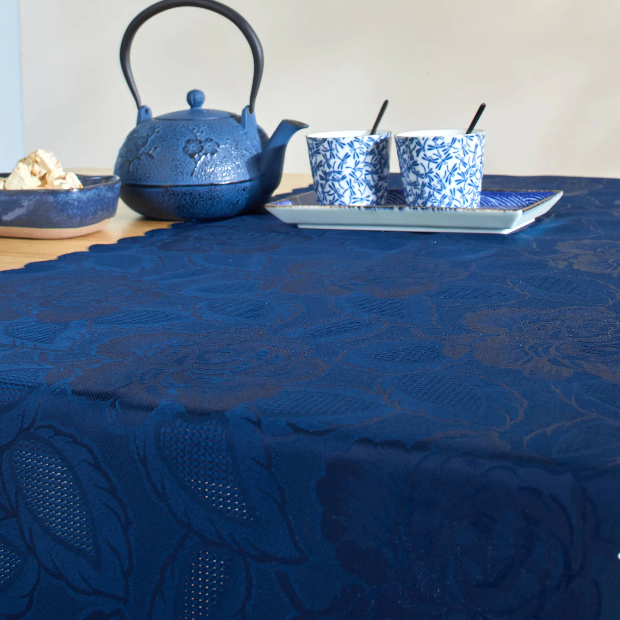 Feesttafel|Tafellaken En Tafelloper<Blancheporte Jacquard tafellaken in damast nachtblauw