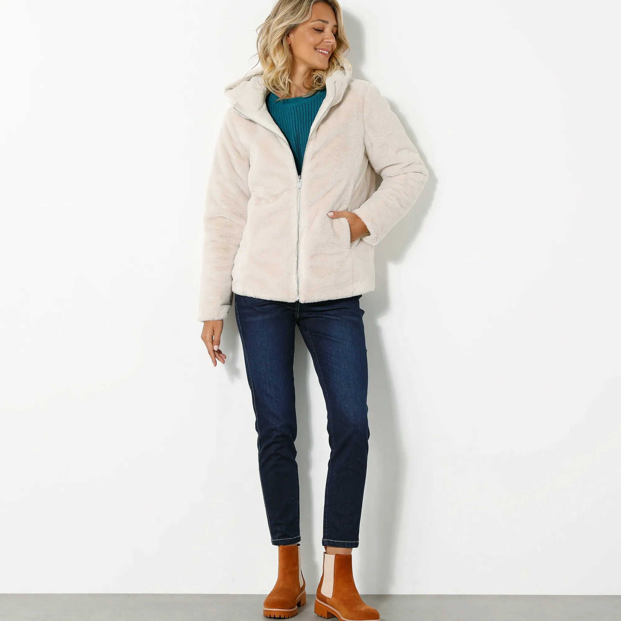 Parka En Donsjas<Blancheporte Jas in nepbont, omkeerbaar tot gewatteerde jas grijsbeige