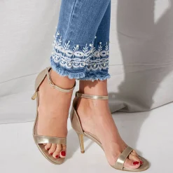 Jeans<Lora Zellini 7/8-jeans met borduursel bleached