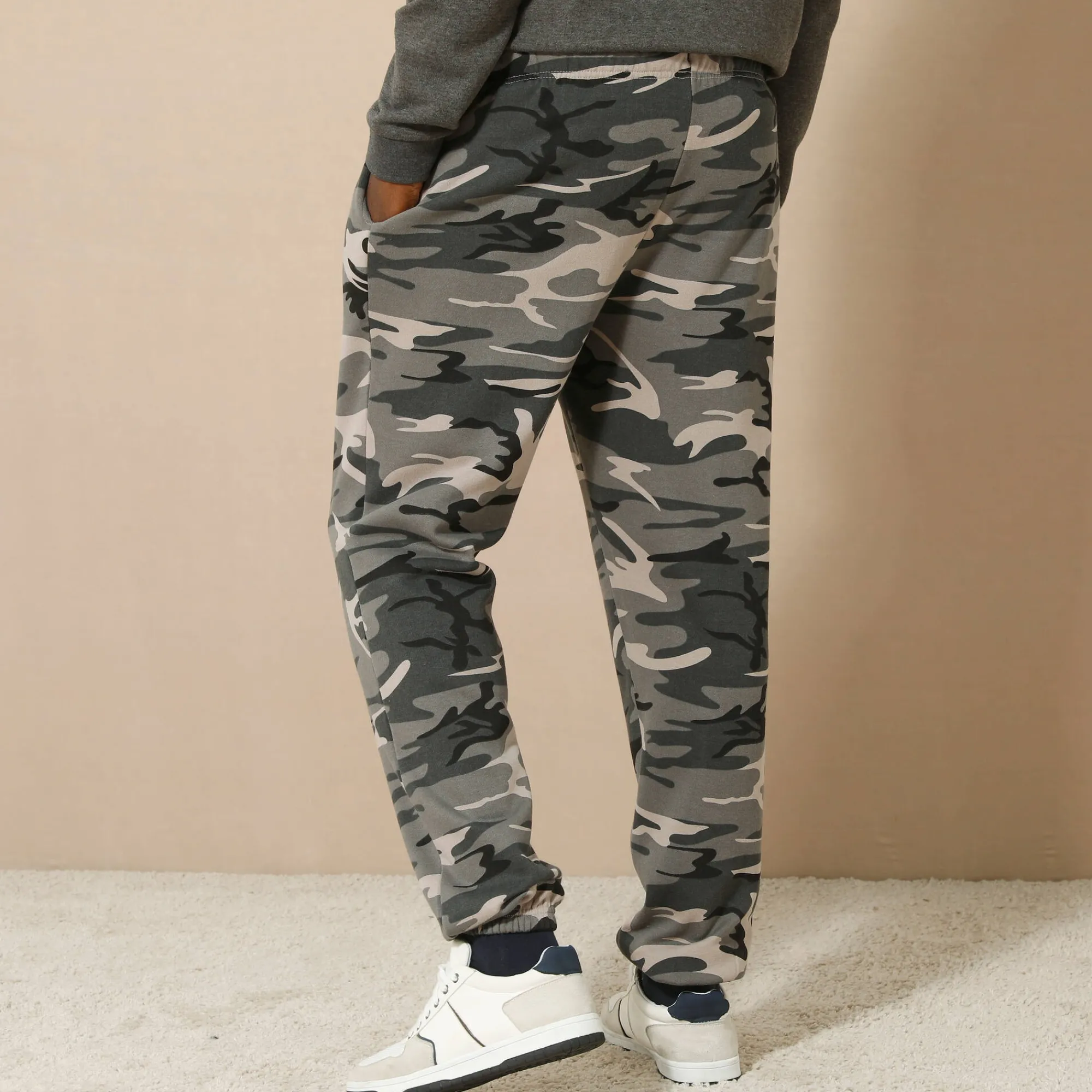 Broek<Blancheporte Joggingbroek in molton met elastische pijponderkanten camouflagegrijs