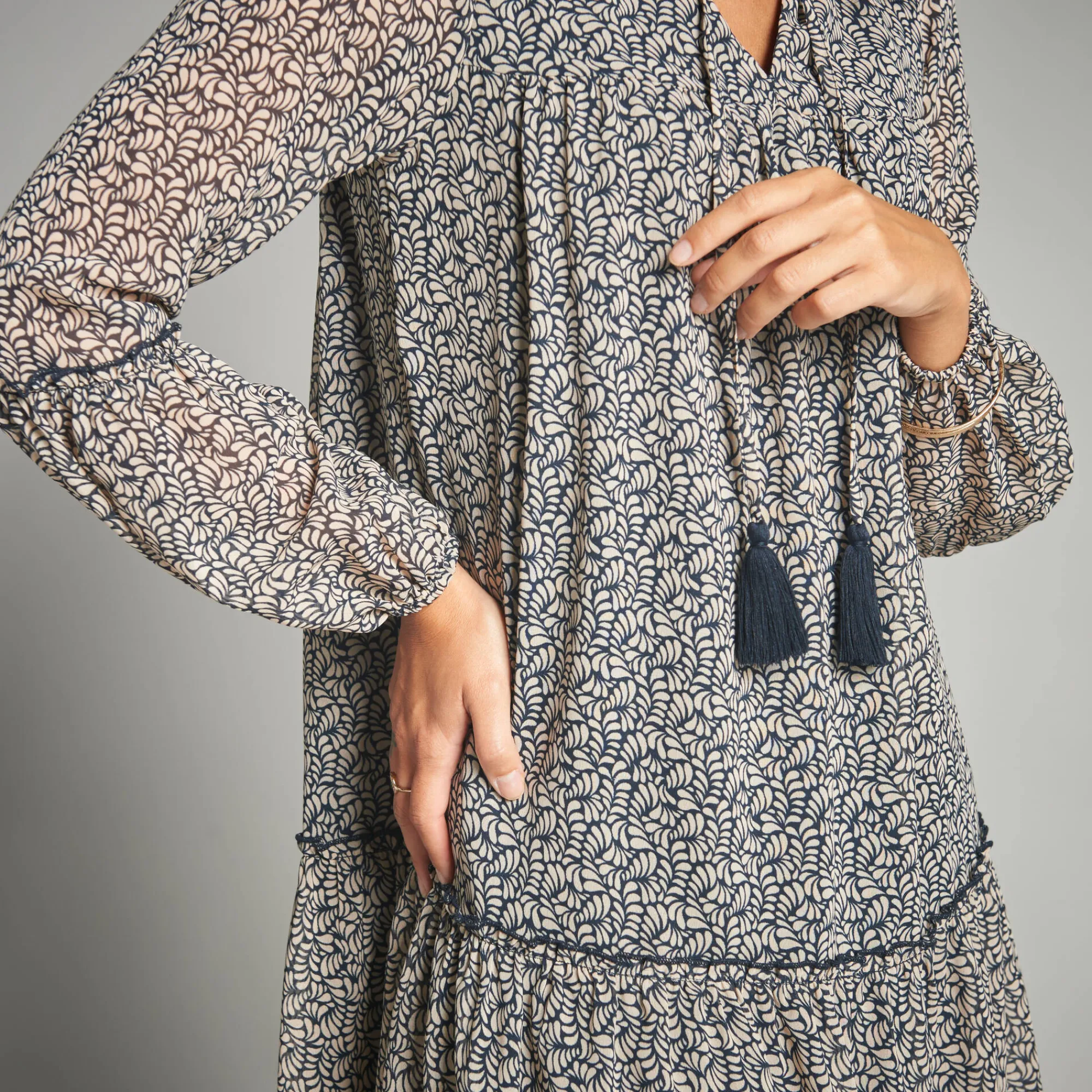 Jurk<Lora Zellini Jurk in bedrukte voile marine / beige