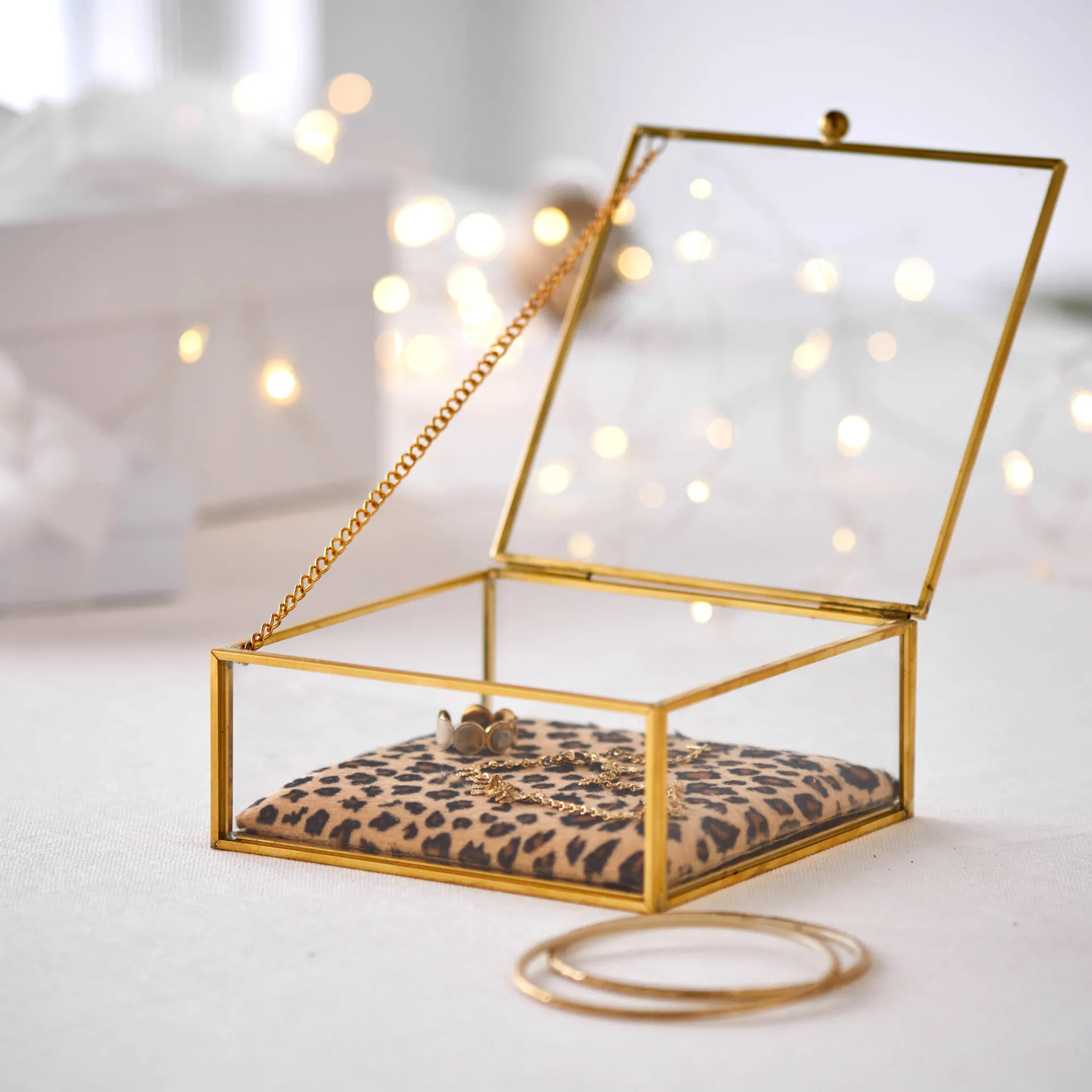 Feestdecoratie|Decoratieartikel<Blancheporte Juwelendoos in glas en metaal, kussentje met luipaardmotief goudkleurig