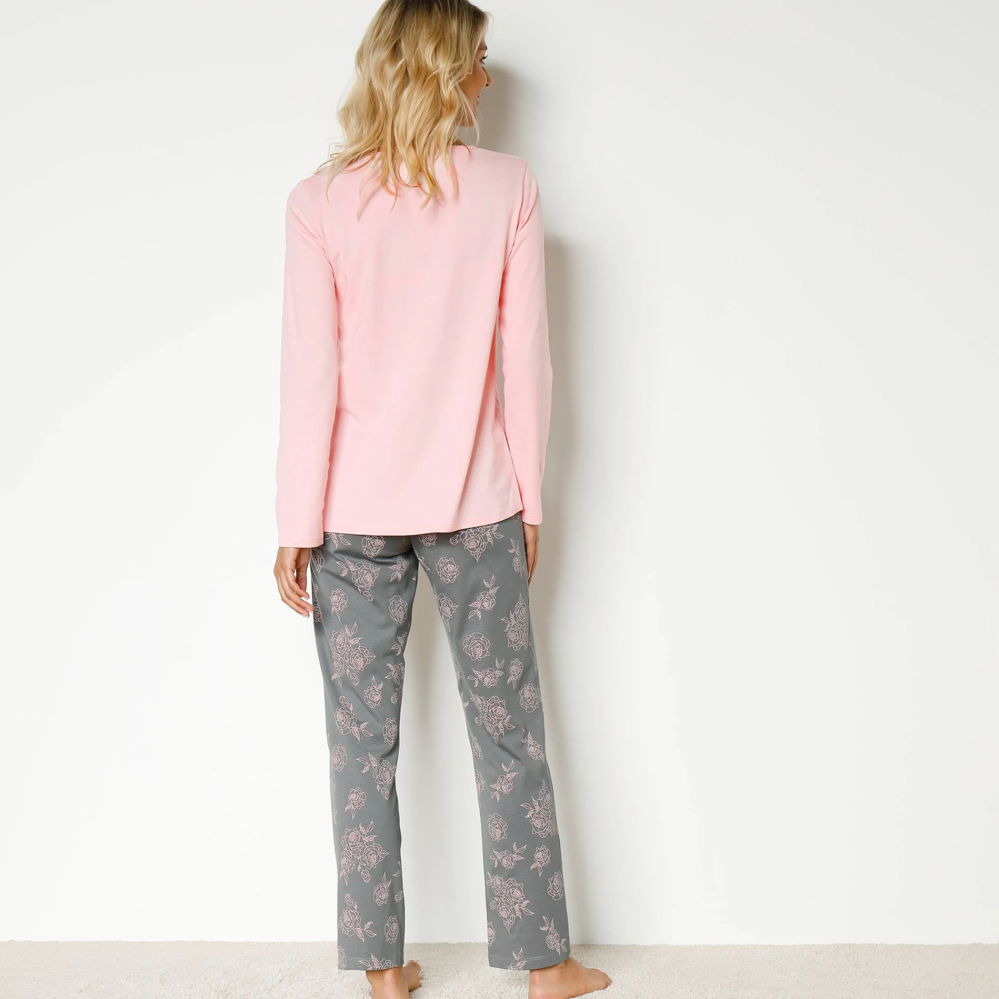 Pyjama<Blancheporte Katoenen pyjama met lange mouwen en rozenprint grijs / roze