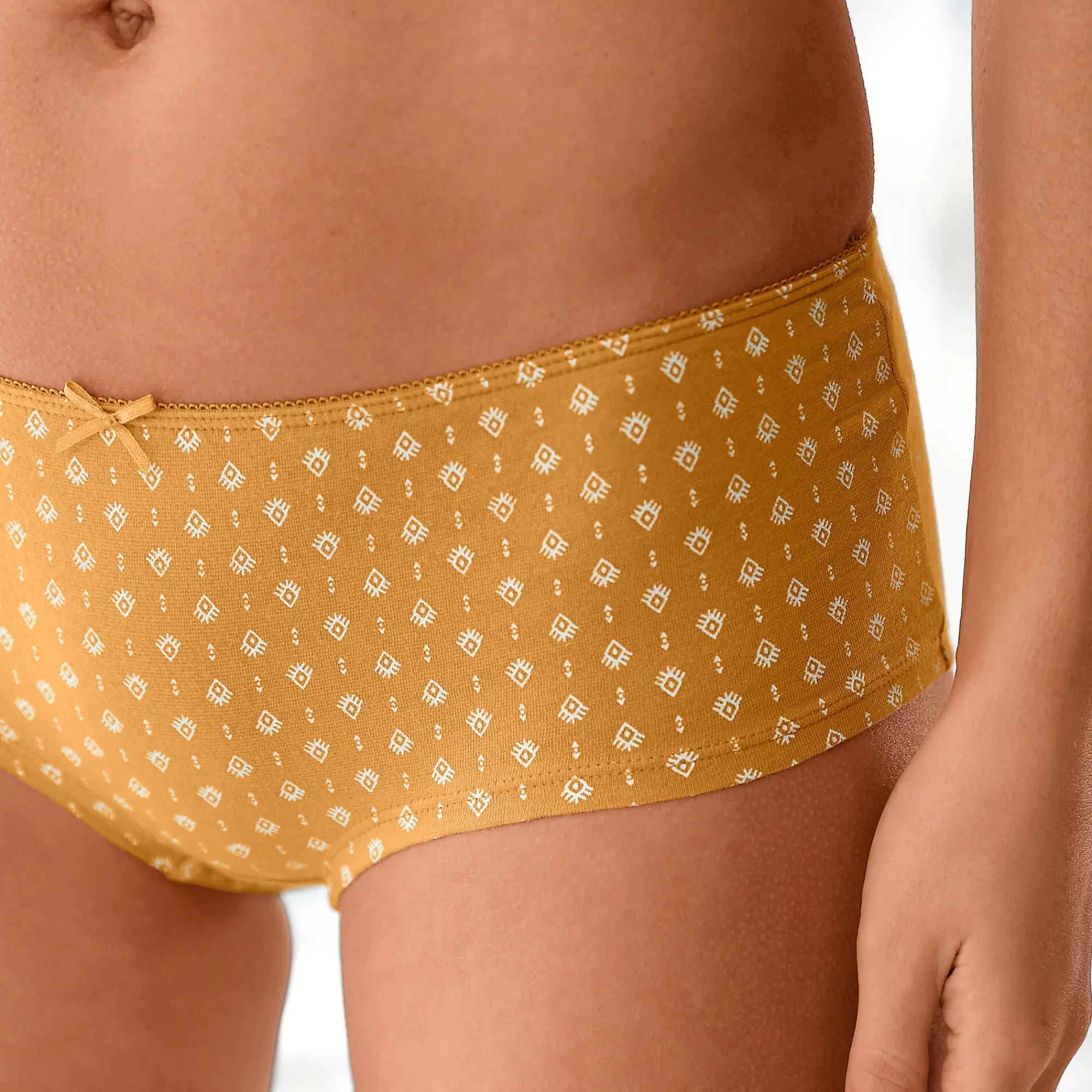 Slip En Shorty<Blancheporte Katoenen shorty met grafische print - set van 4 zwart / honing