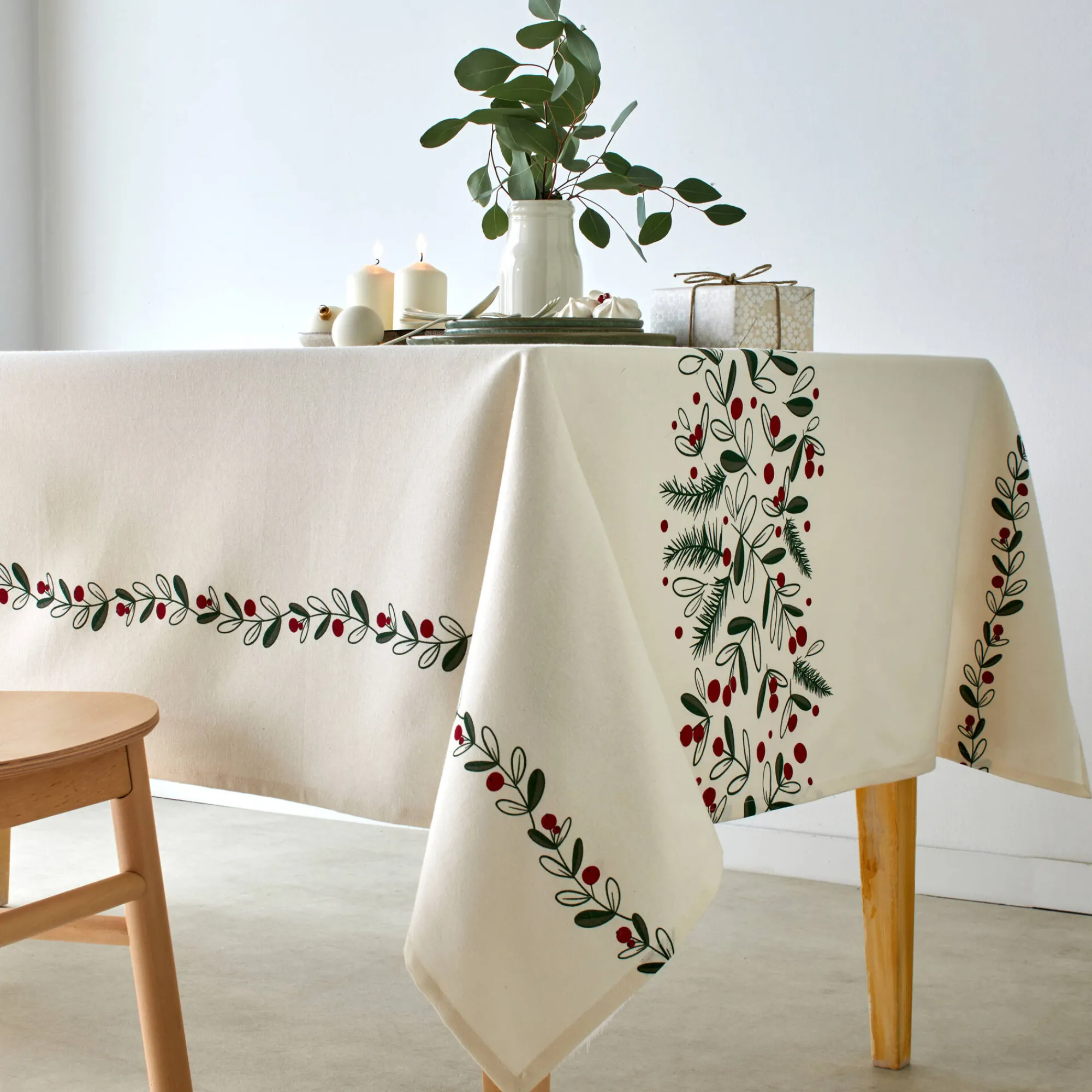 Feesttafel|Tafellaken En Tafelloper<Blancheporte Katoenen tafellaken met blaadjesprint naturel