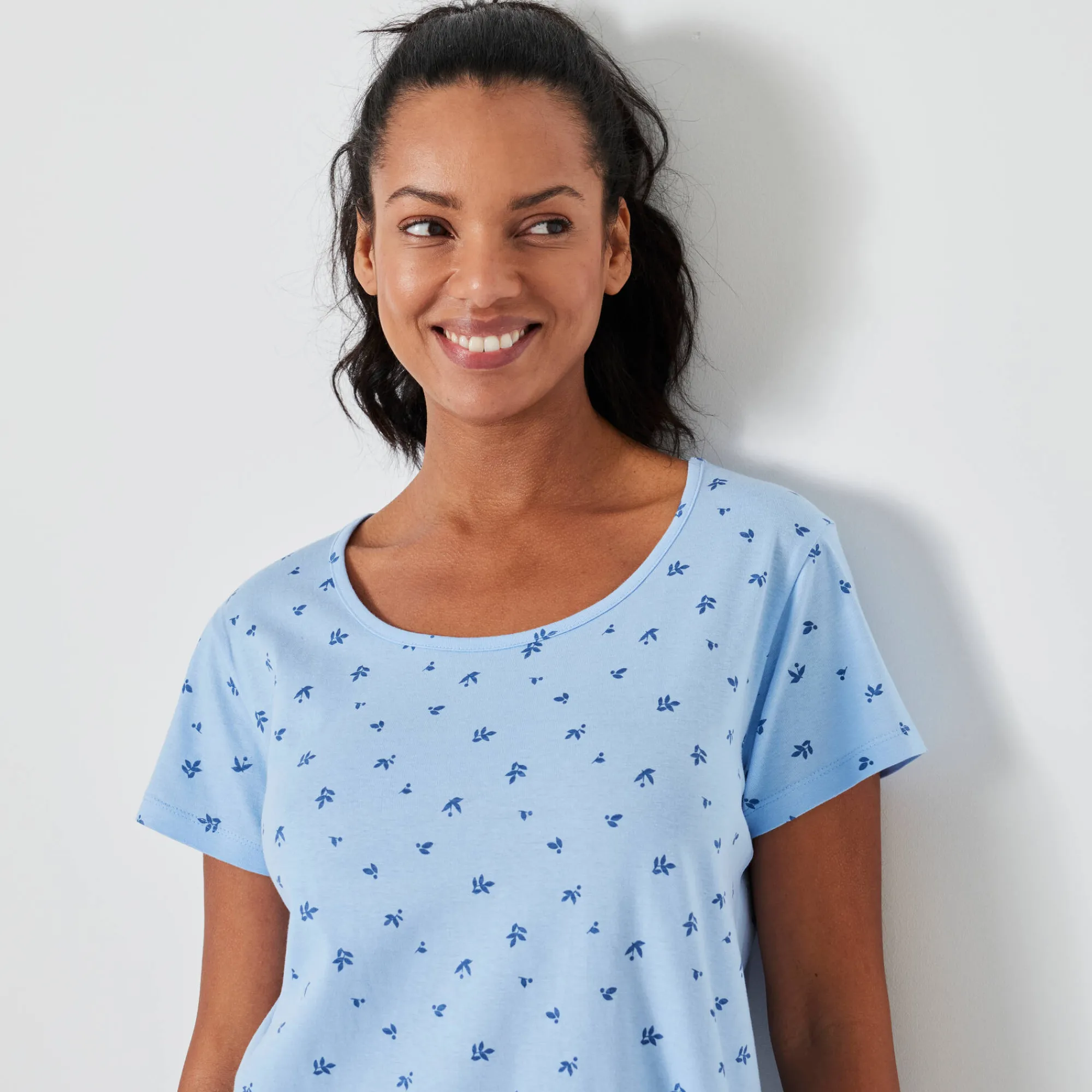Nachthemd<Blancheporte Kort nachthemd met bloemenprint gletsjerblauw