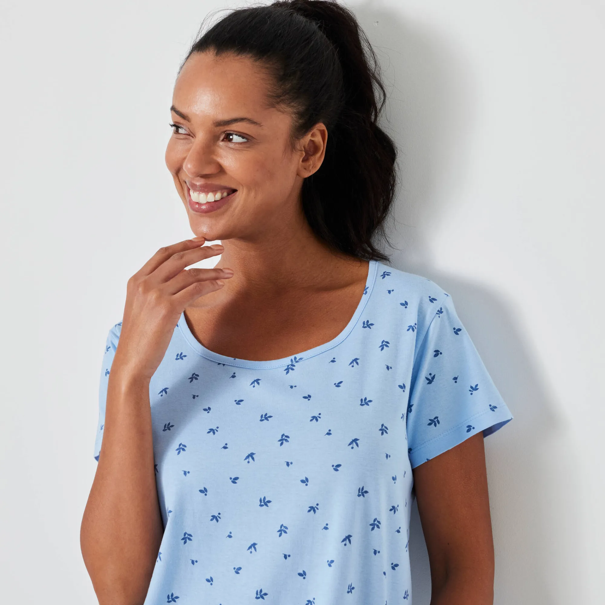 Nachthemd<Blancheporte Kort nachthemd met bloemenprint gletsjerblauw