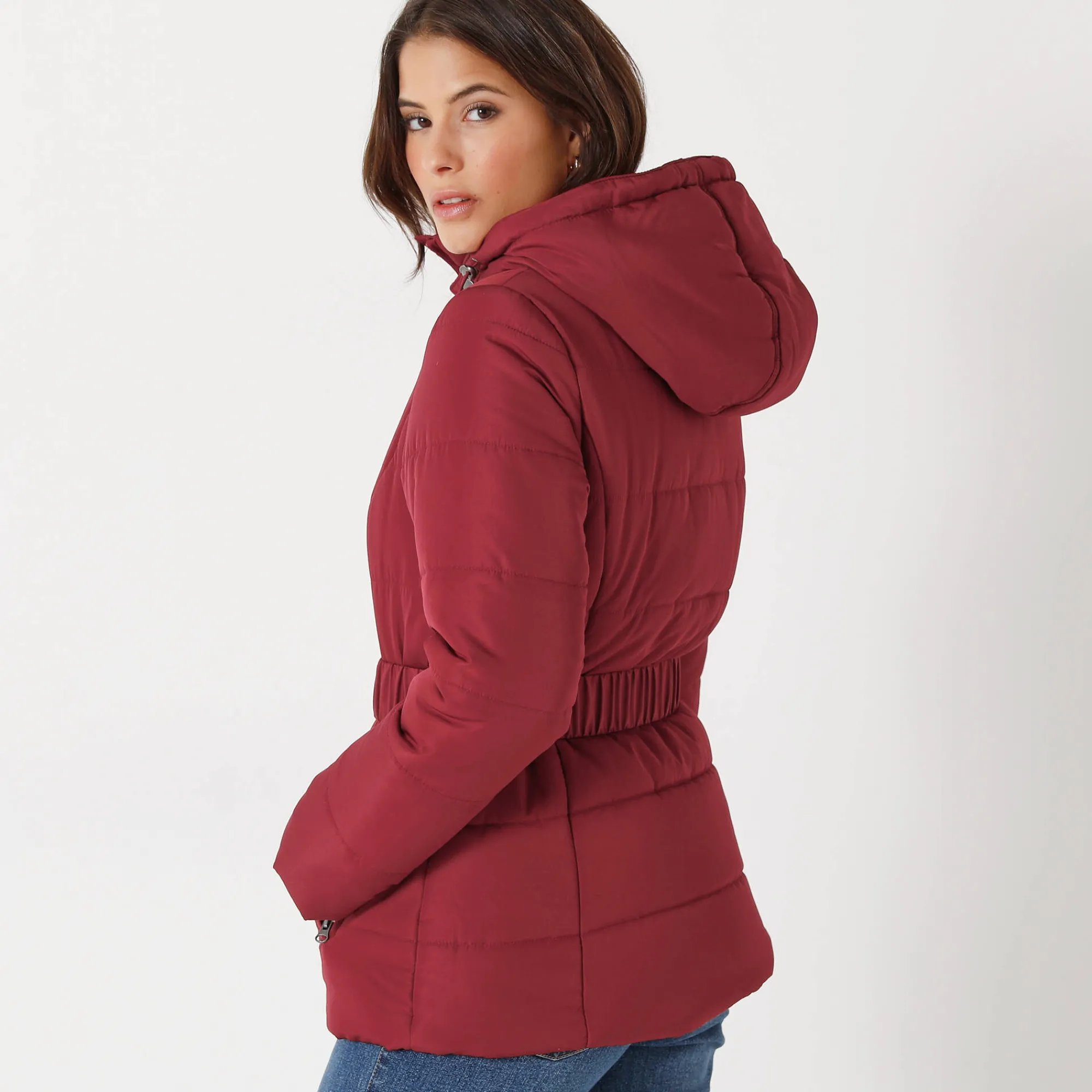 Parka En Donsjas<Colors&Co Korte gewatteerde jas met ceintuur donkerrood