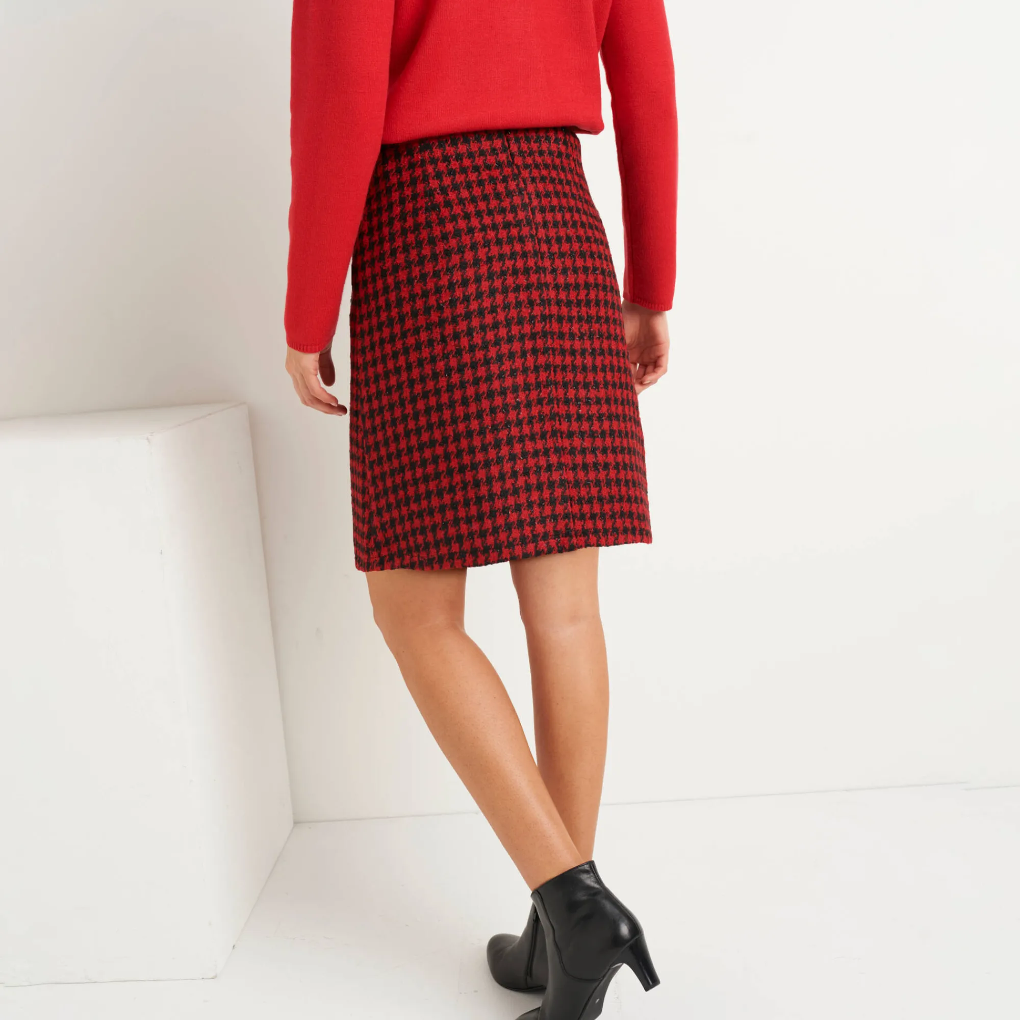 Rok<Blancheporte Korte rok met A-lijn in tweed, tweekleurige ruitjes zwart / rood