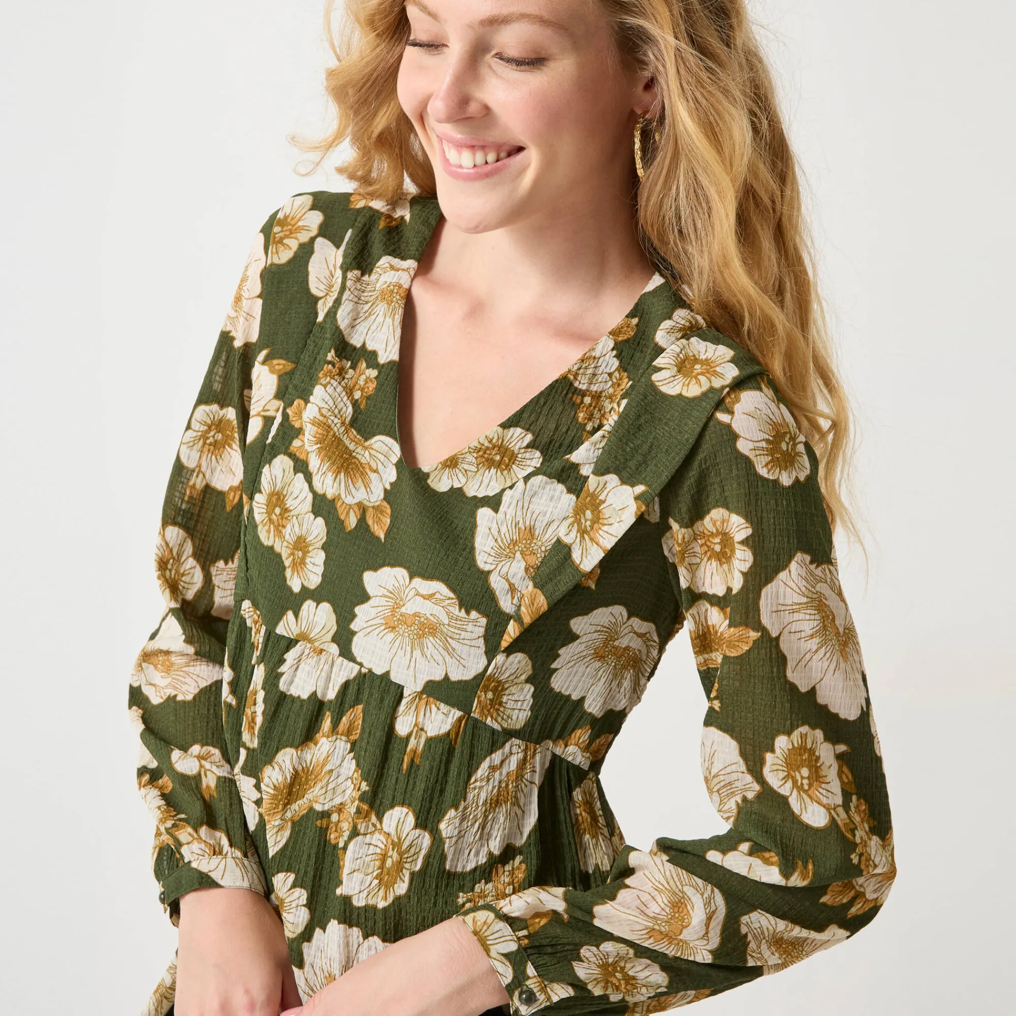 Jurk<Blancheporte Korte textuurjurk met bloemenprint kaki