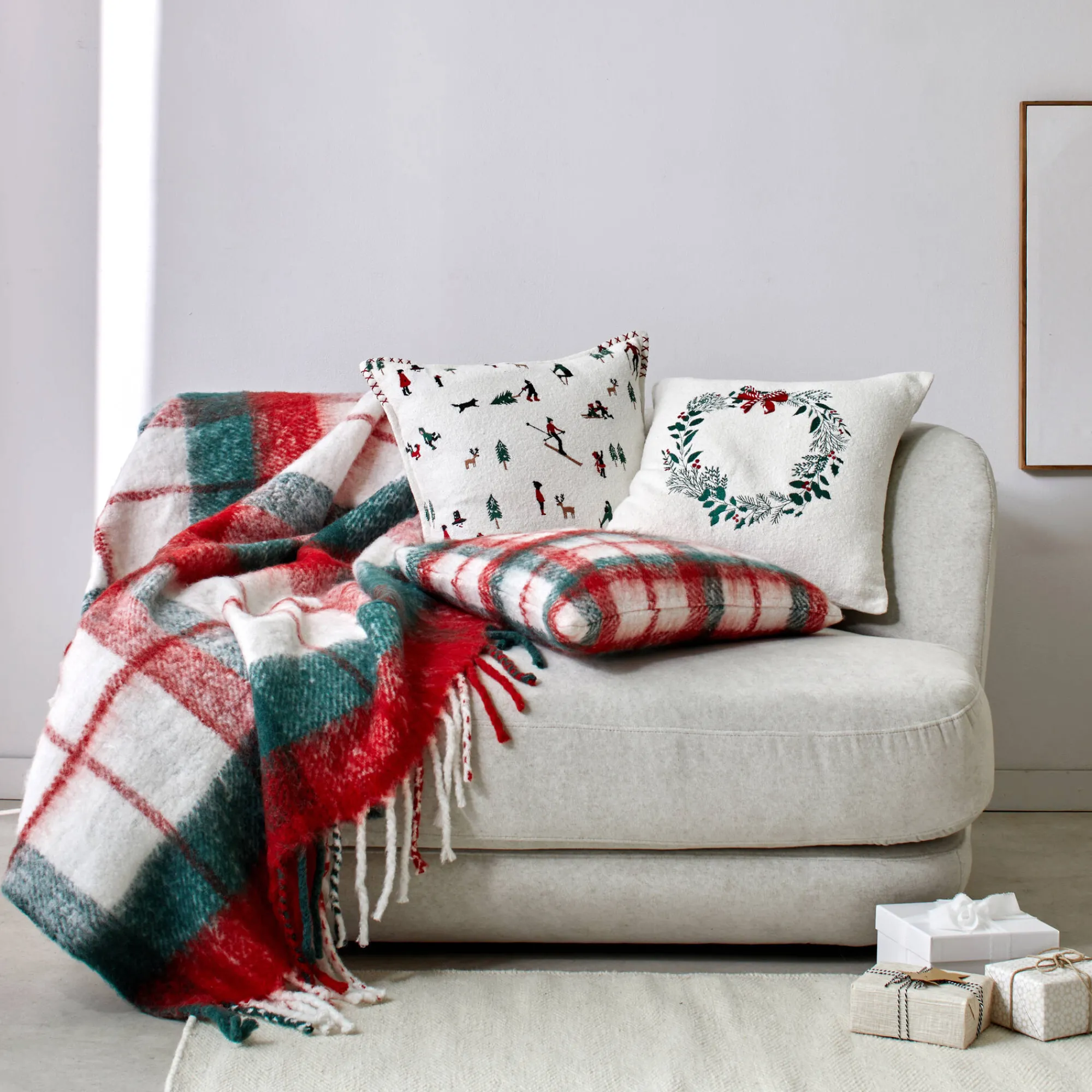 Feestdecoratie|Kussen<Blancheporte Kussen met ingeweven ruitmotief ecru / rood / groen