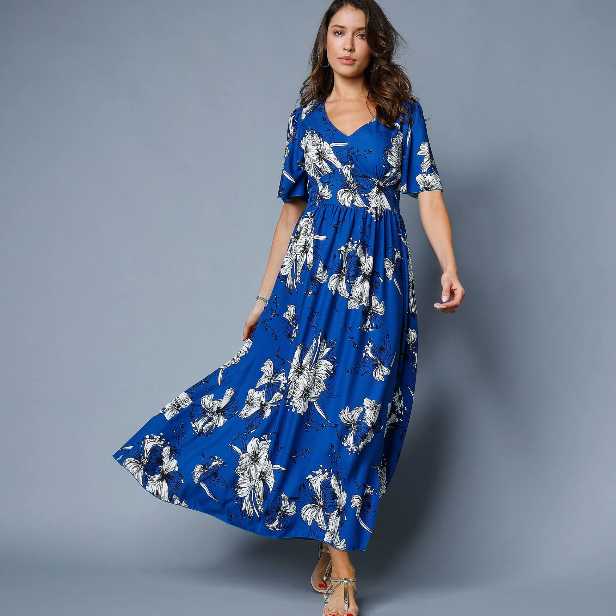 Jurk<Blancheporte Lange, bedrukte jurk, uitlopende mouwen blauw