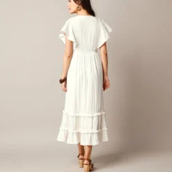 Jurk<Blancheporte Lange jurk in crepon, mouwen met stroken, 3D-borduursel ecru