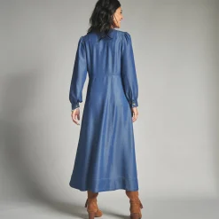Jurk<Lora Zellini Lange jurk met knopen stone