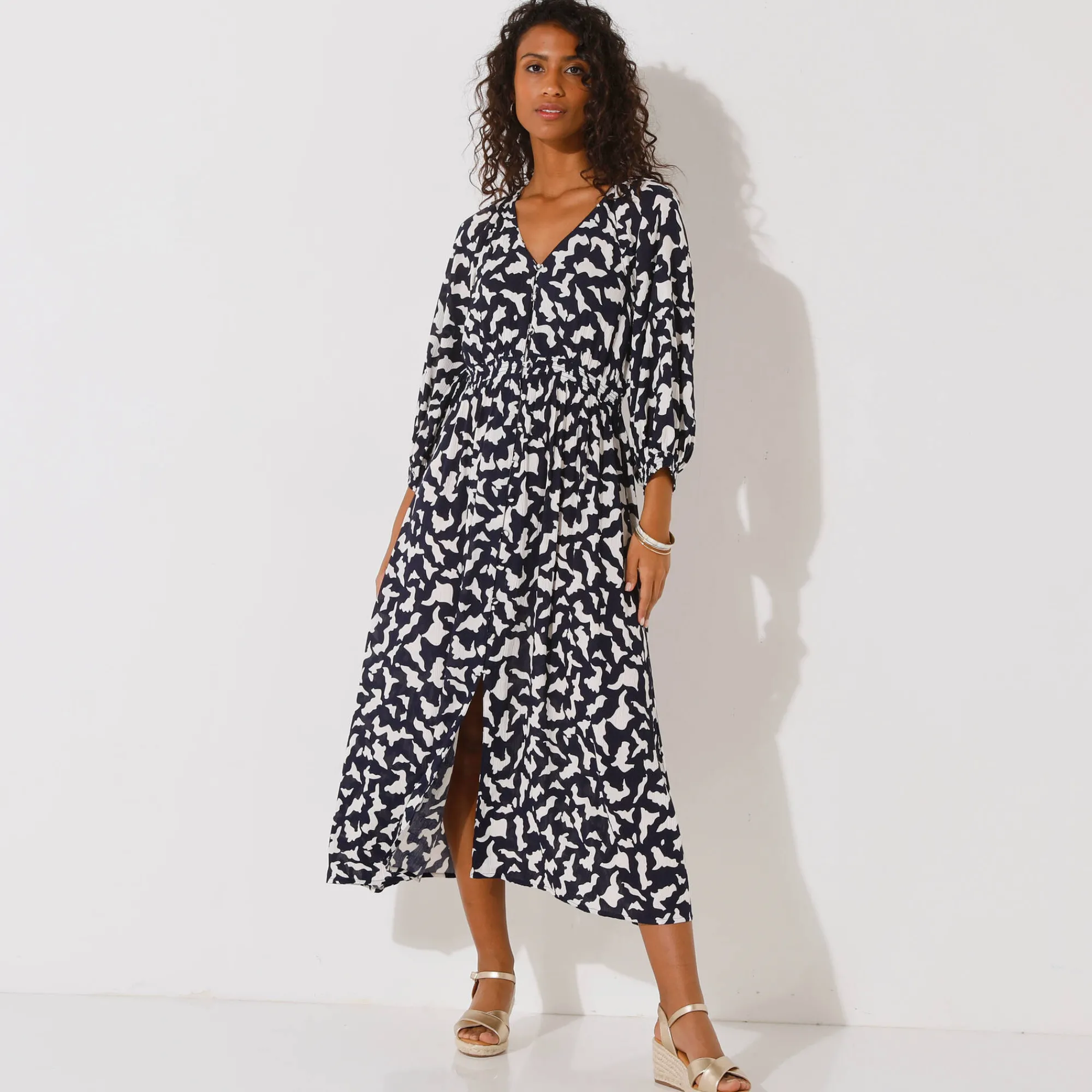 Jurk<Blancheporte Lange jurk met knopen in crepon, grafische print marine / ecru