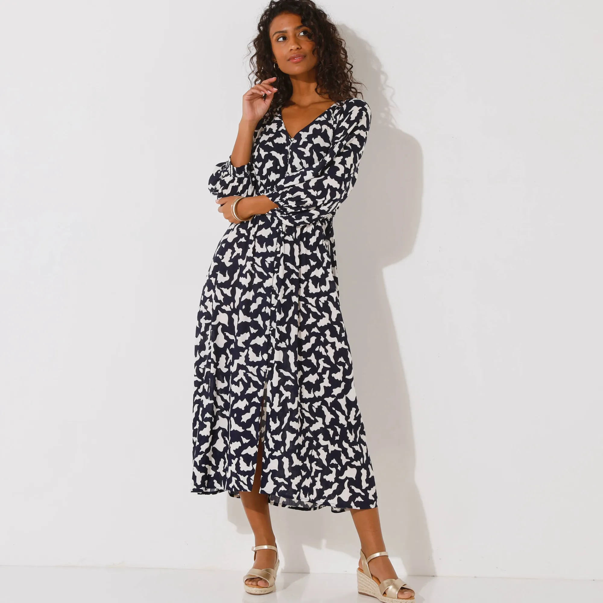 Jurk<Blancheporte Lange jurk met knopen in crepon, grafische print marine / ecru