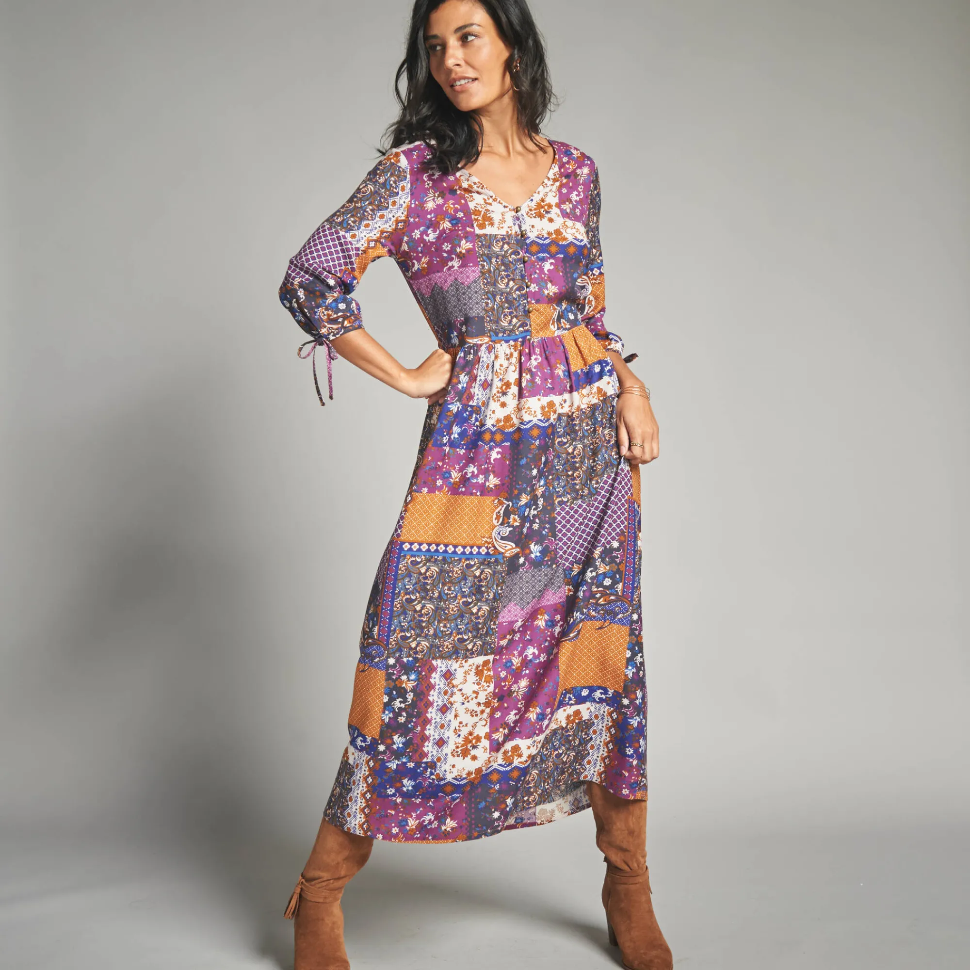 Jurk<Lora Zellini Lange jurk met patchworkprint en V-hals marine / paars
