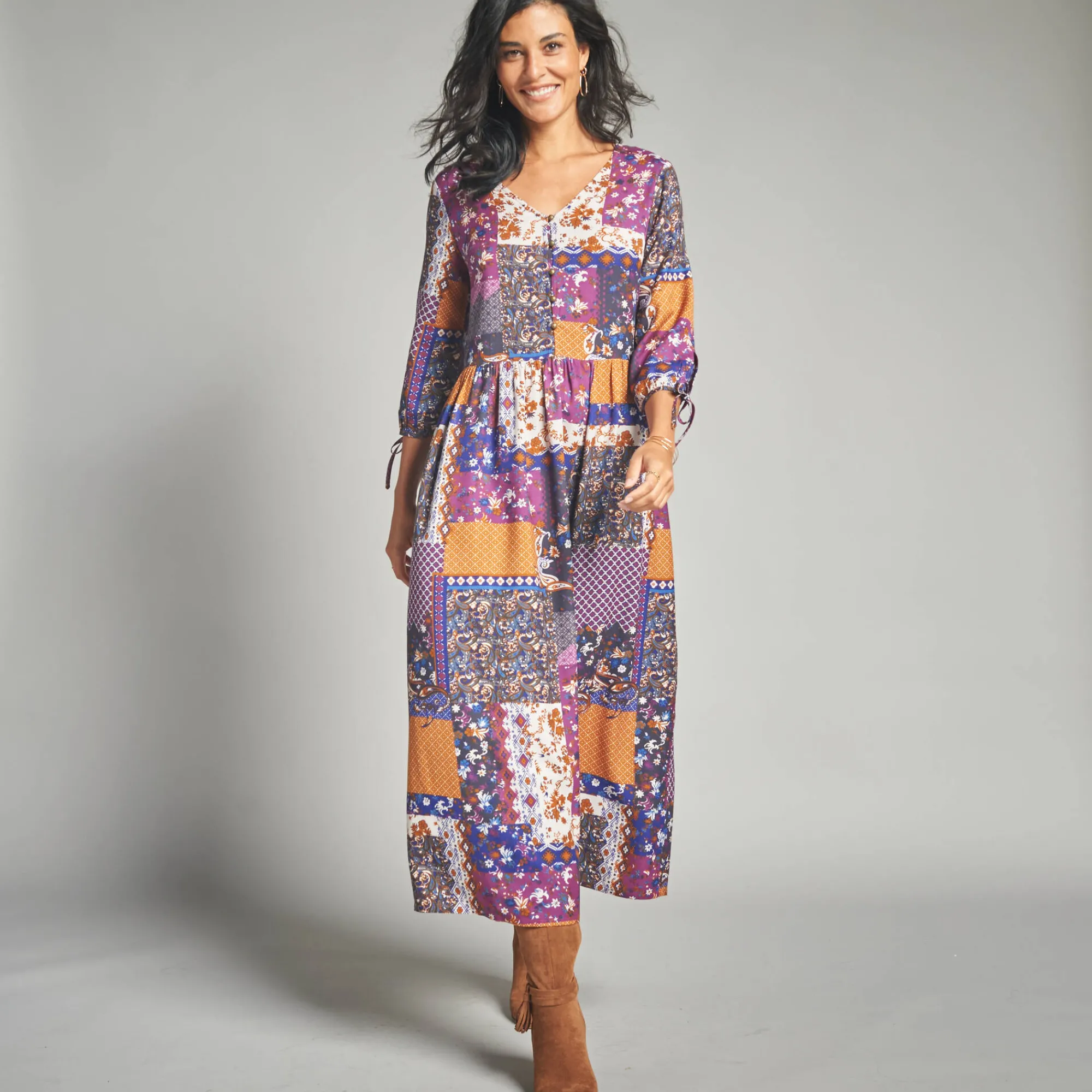 Jurk<Lora Zellini Lange jurk met patchworkprint en V-hals marine / paars