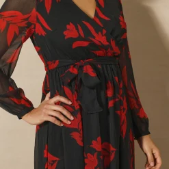 Jurk<Blancheporte Lange jurk met stroken, bedrukte voile zwart / rood