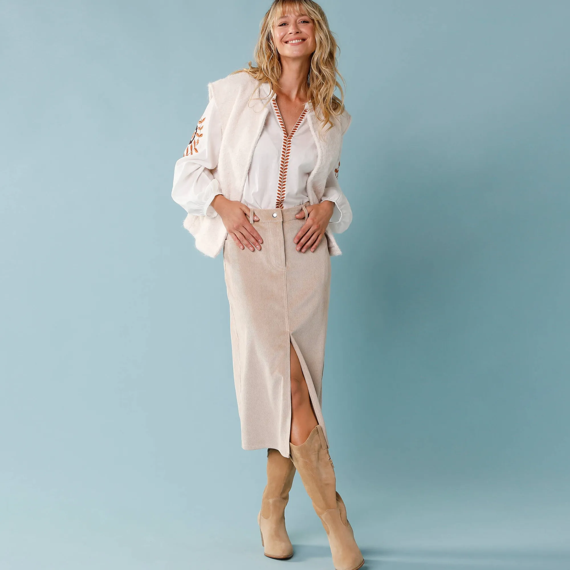 Rok<Blancheporte Lange rok in ribvelours, kleine lengtes zandkleur