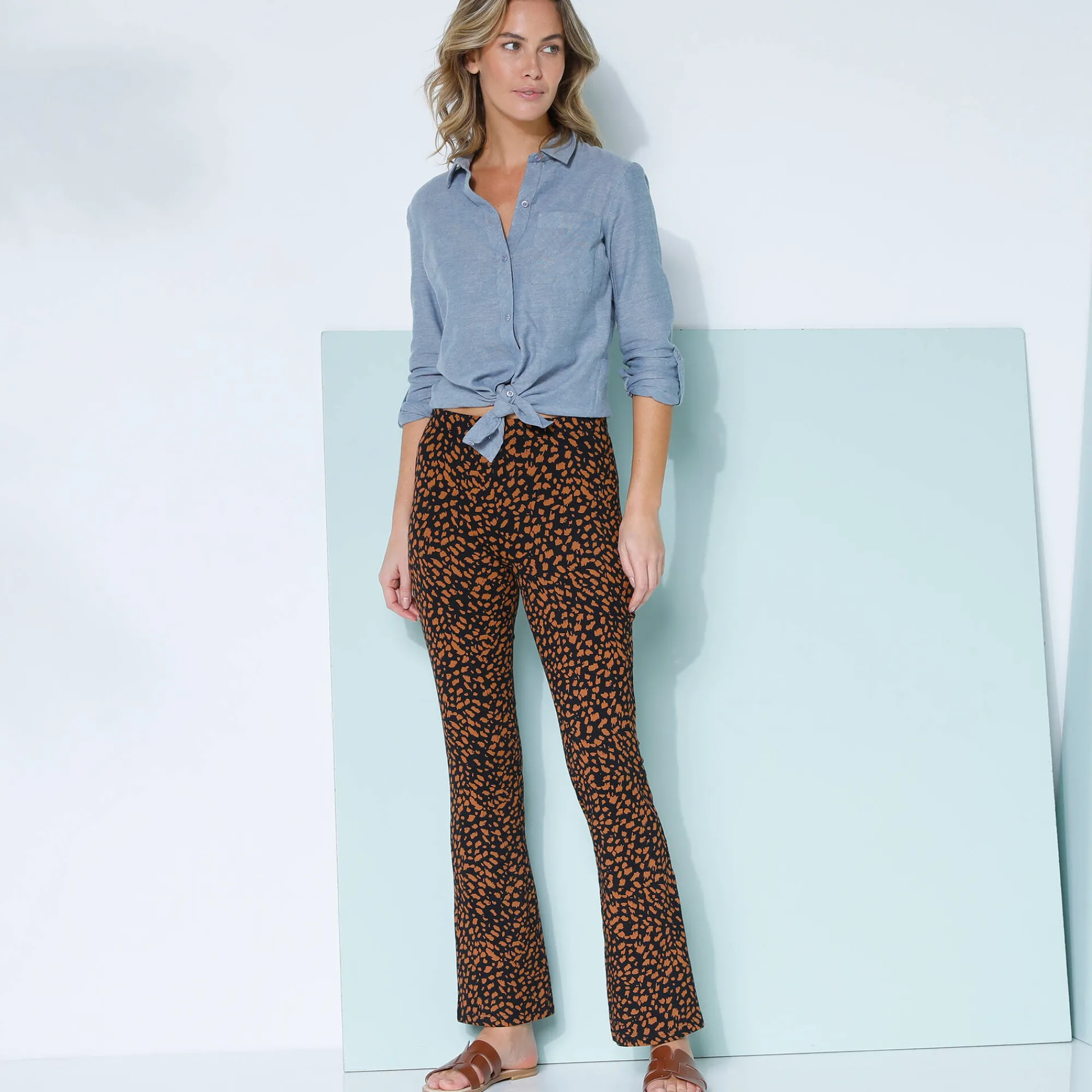 Legging<Blancheporte Legging bootcut taille élastiquée, imprimé peau de bête zwart / karamel
