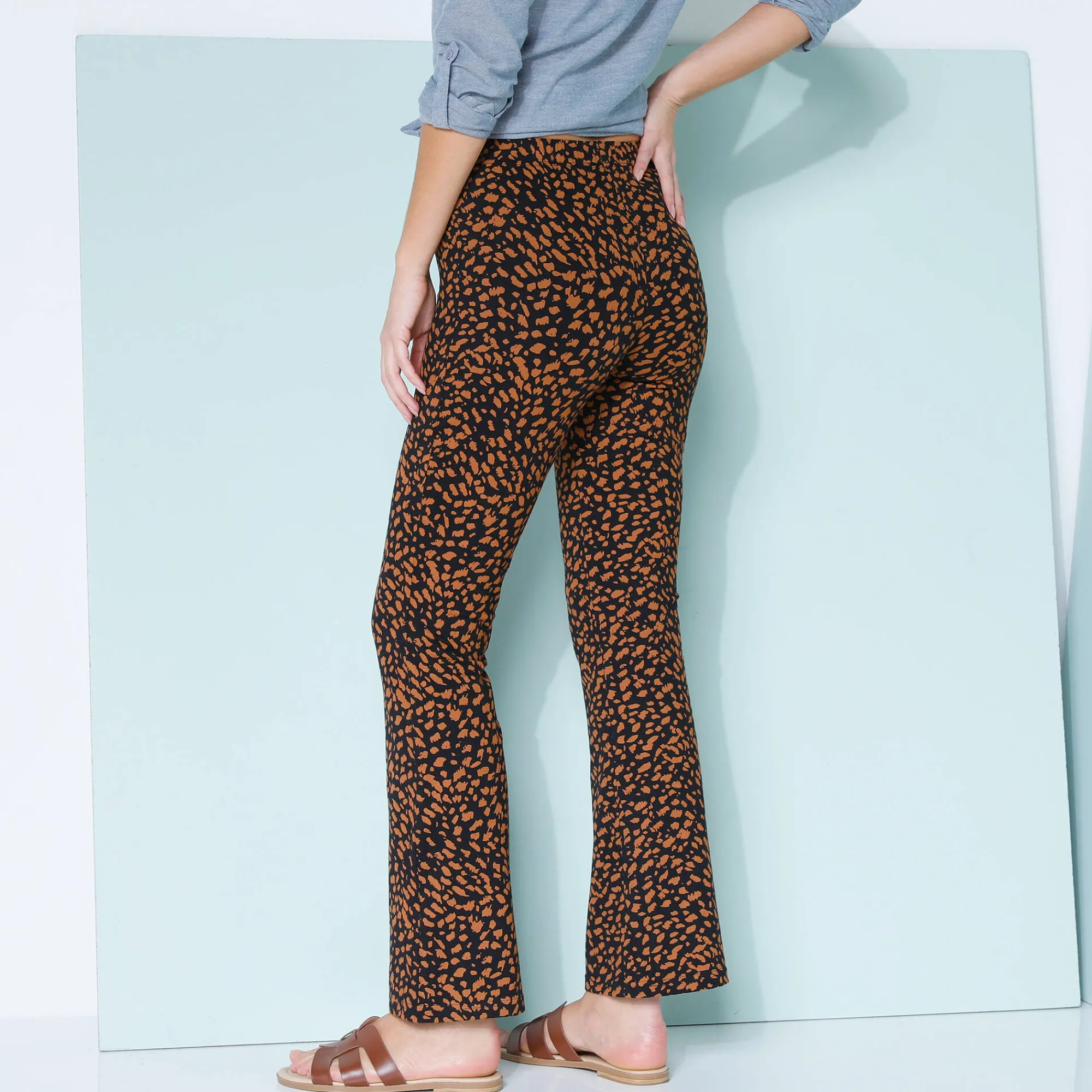 Legging<Blancheporte Legging bootcut taille élastiquée, imprimé peau de bête zwart / karamel