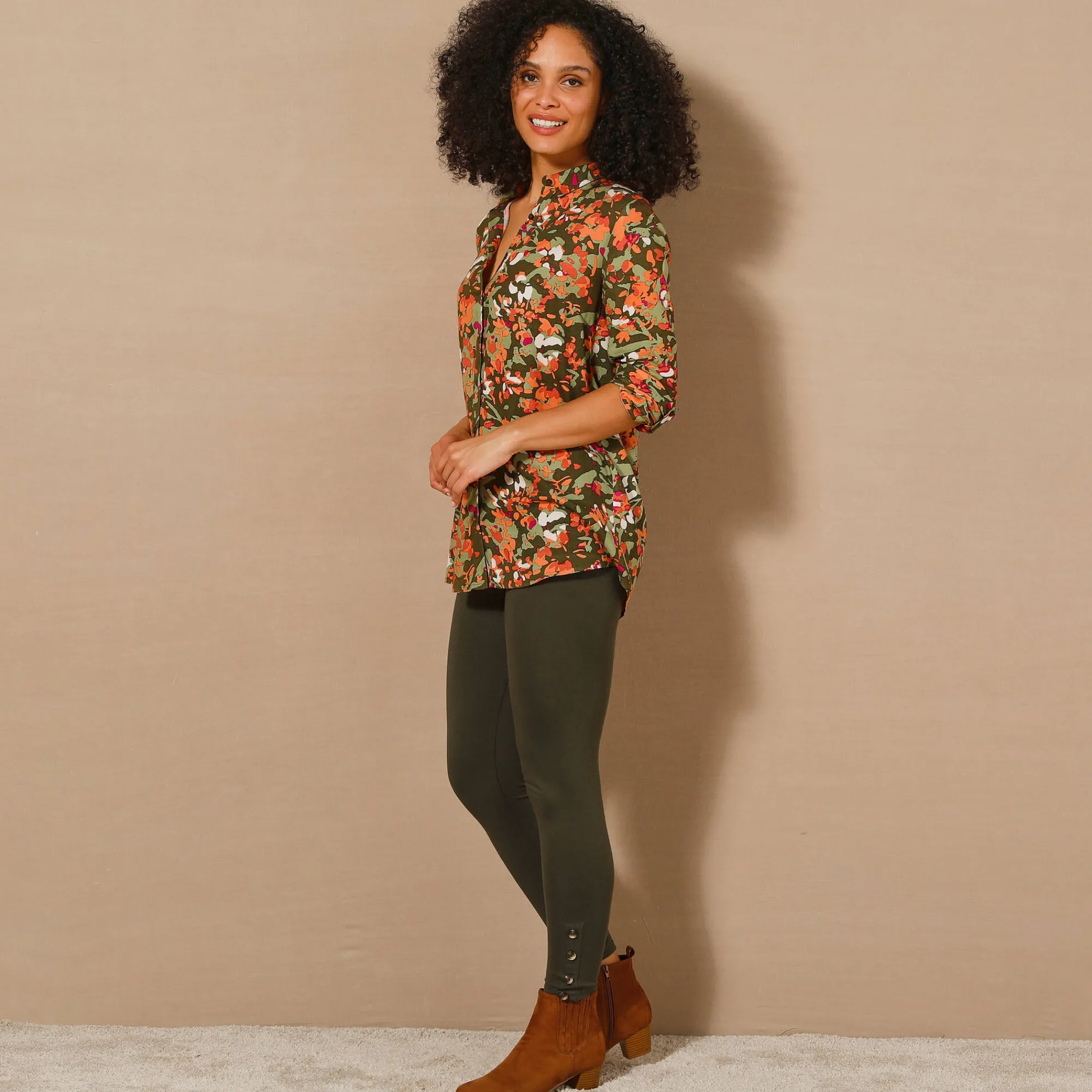 Legging<Blancheporte Legging met fantasieknopen kaki