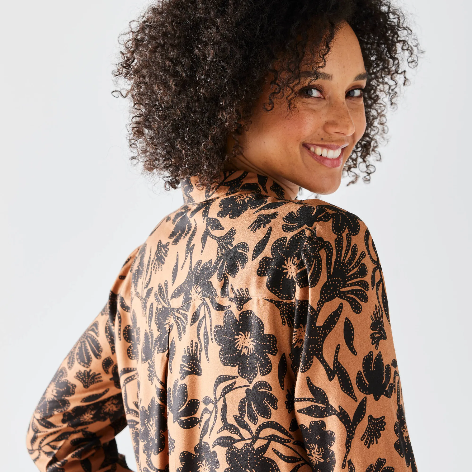 Bloes En Tuniek<Blancheporte Likethemd met tweekleurige print, crêpe karamel / zwart