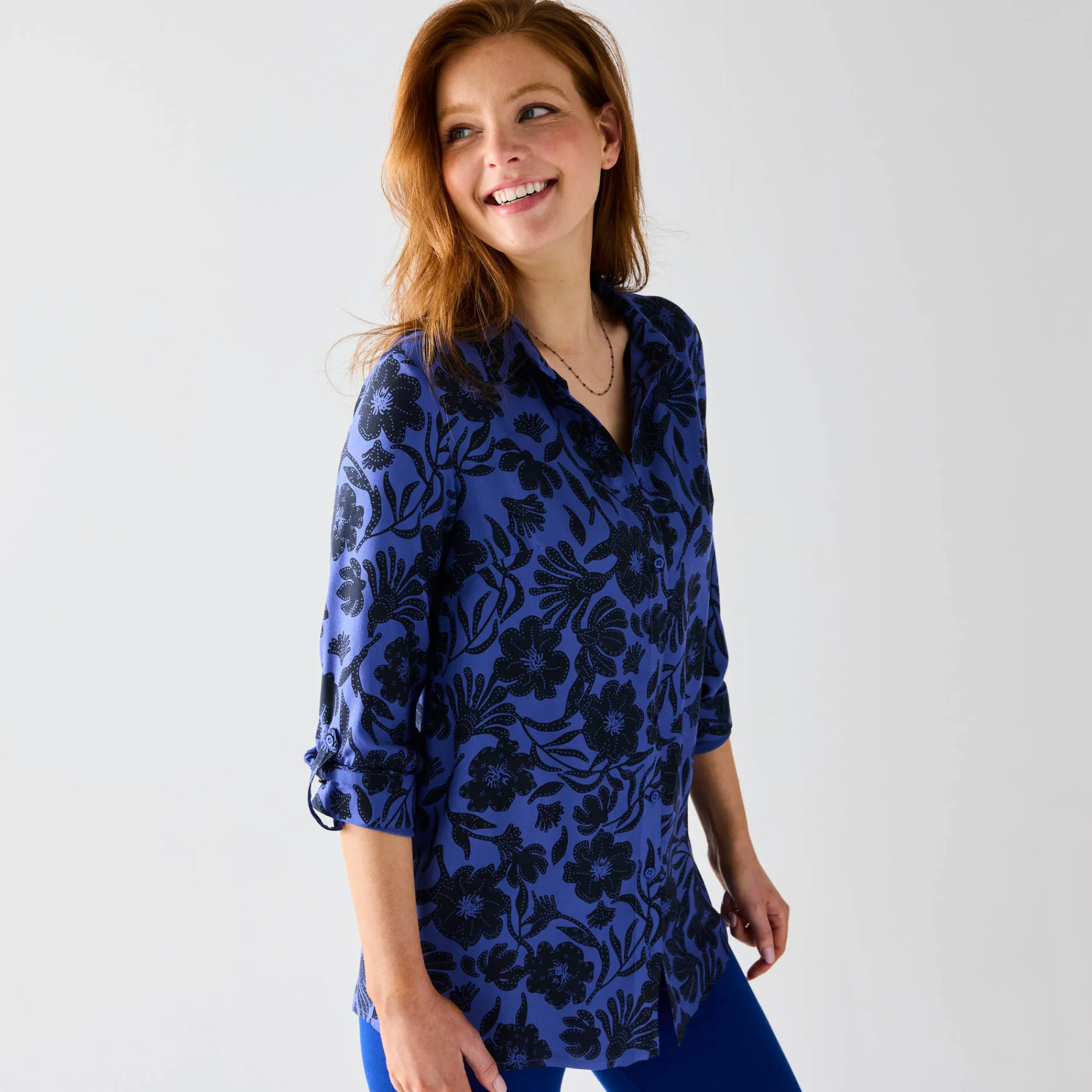 Bloes En Tuniek<Blancheporte Likethemd met tweekleurige print, crêpe blauw / zwart