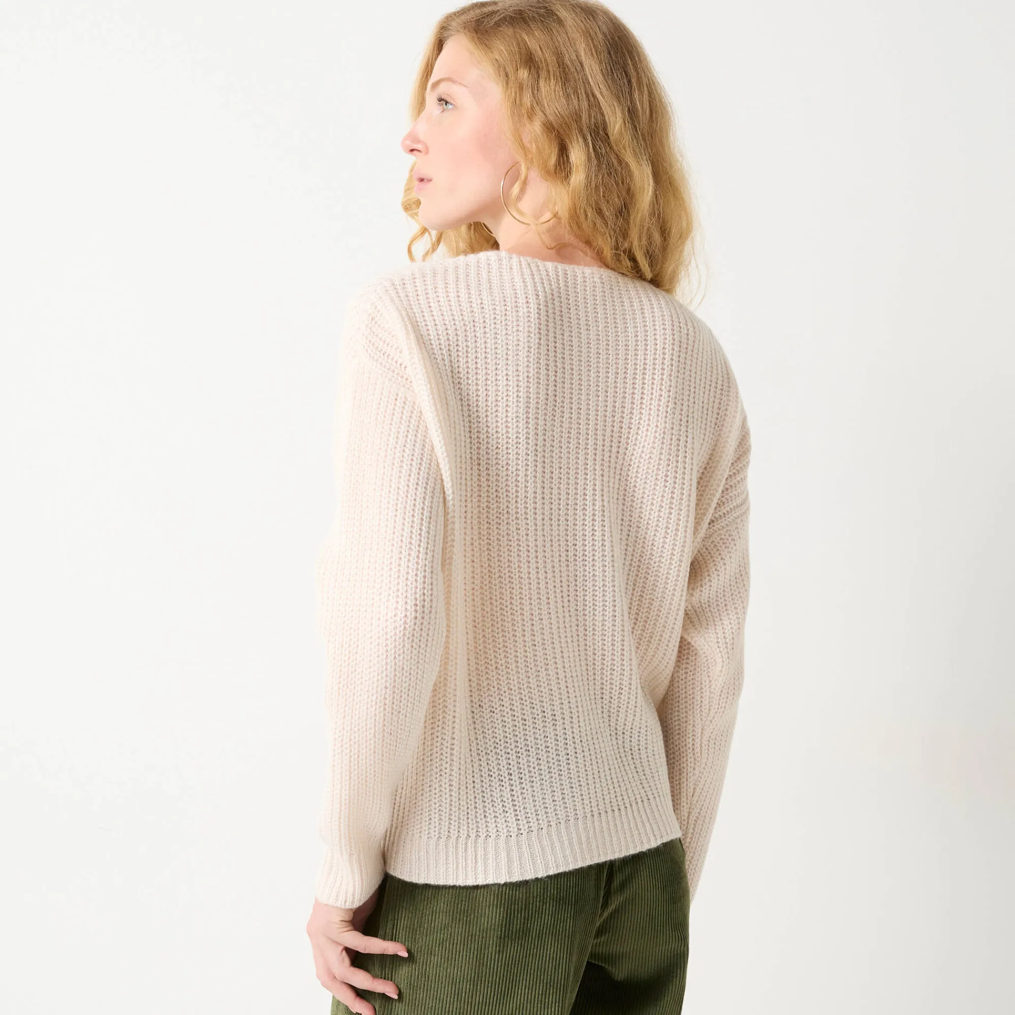 Trui En Vest<Blancheporte Loose trui met V-hals en geborduurde hartjes, patenttricot ecru