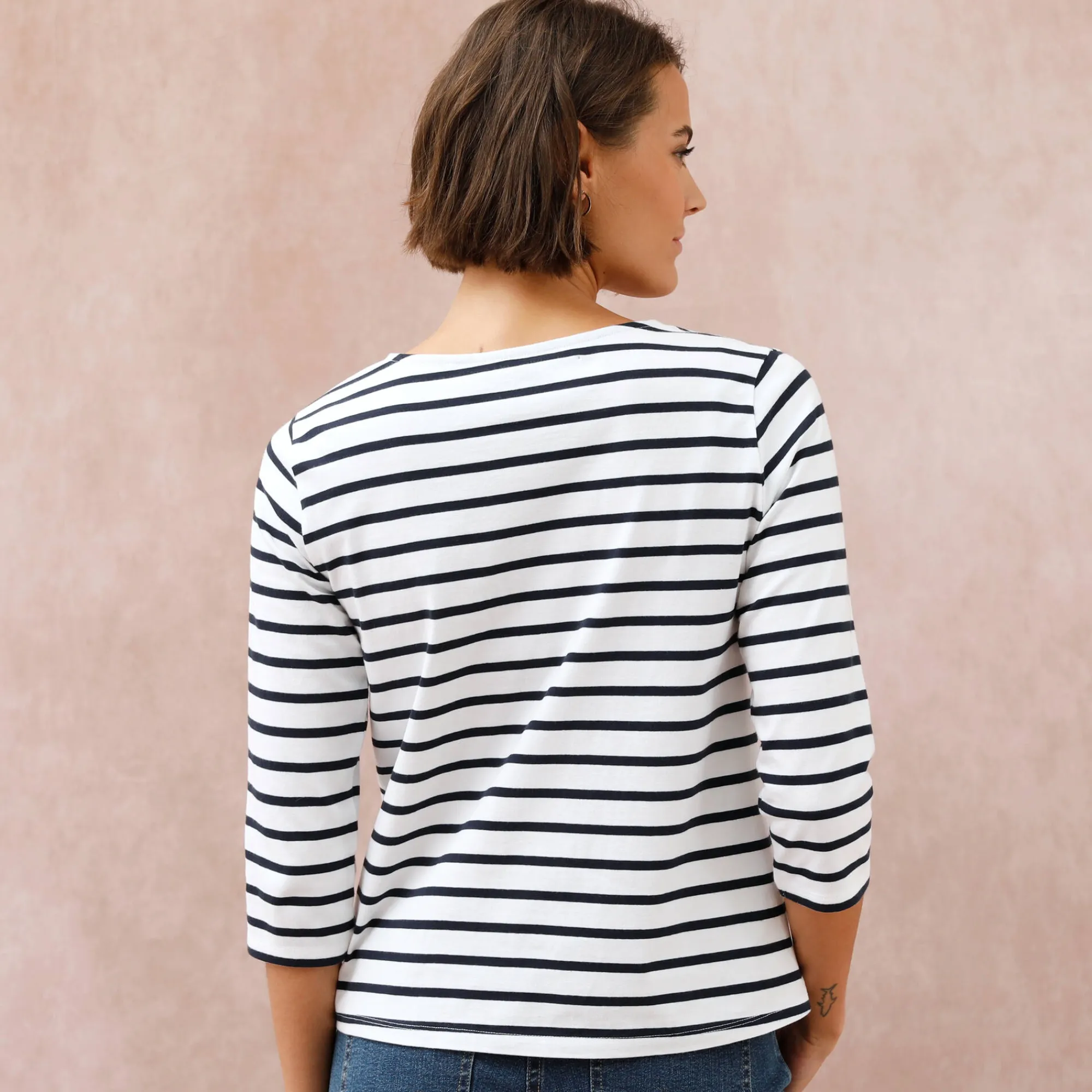 T-Shirt En Topje<Blancheporte Marine-T-shirt met goudkleurig hartborduursel wit / marine
