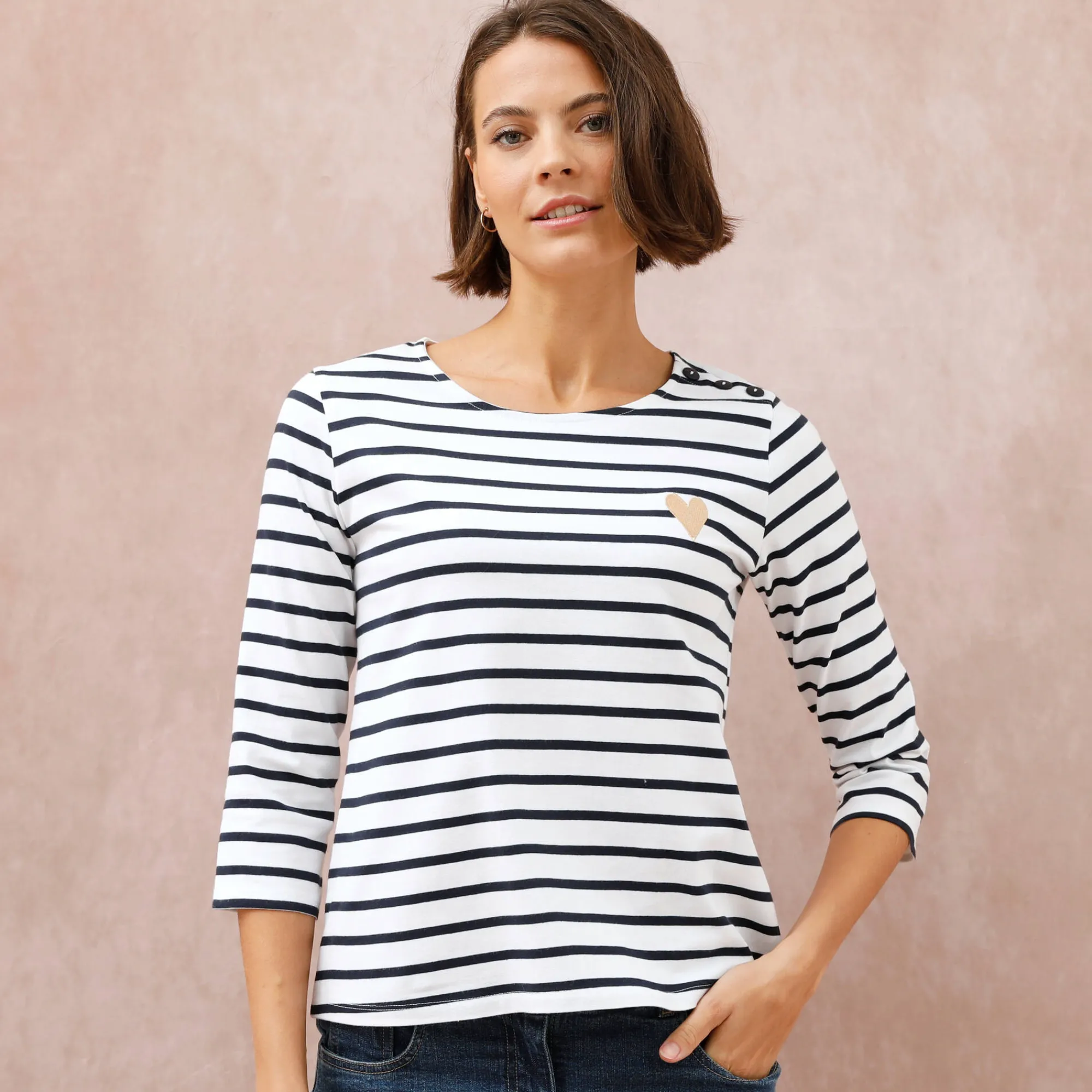 T-Shirt En Topje<Blancheporte Marine-T-shirt met goudkleurig hartborduursel wit / marine