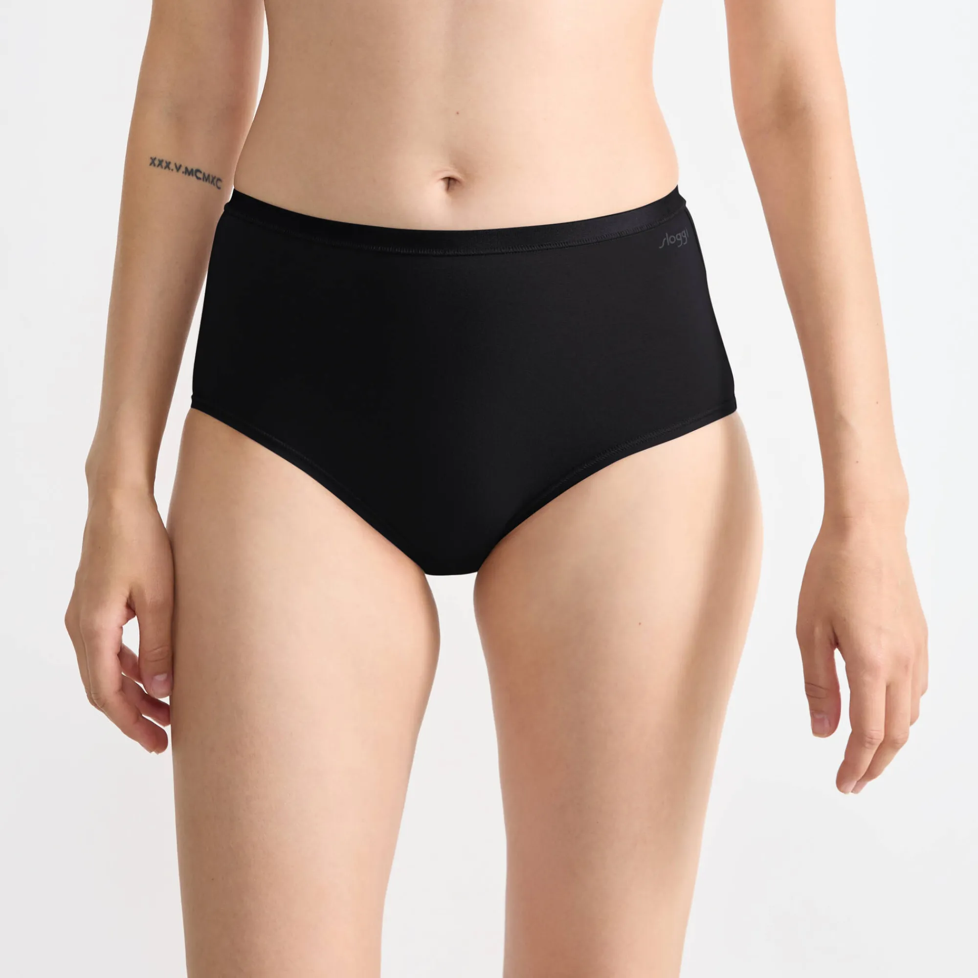 Slip En Shorty<Sloggi Maxislip "Go Daily Cotton" in stretchkatoen - 2+1 zwart