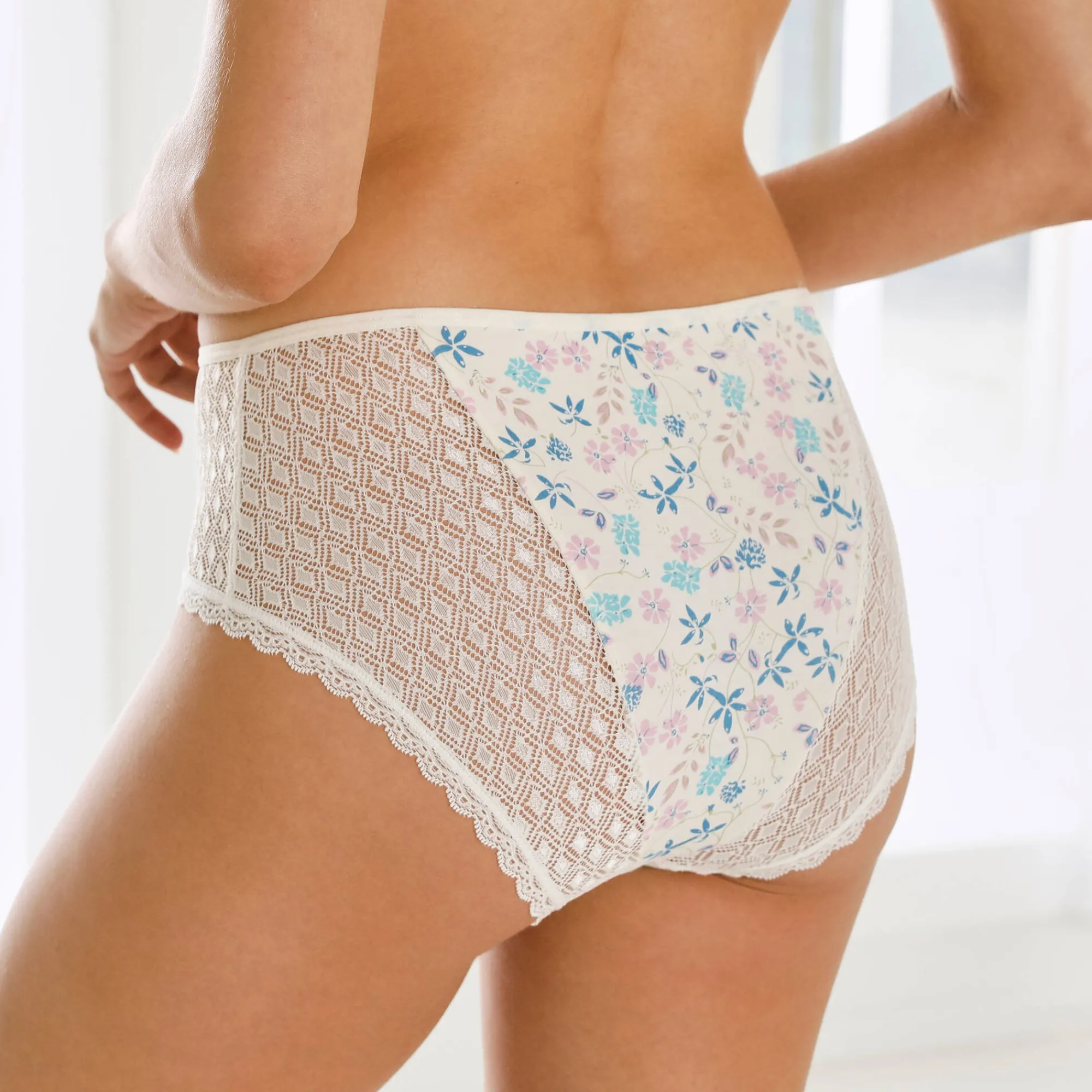 Slip En Shorty<Confidence Lingerie Maxislip met bloemenprint Coria - set van 2 ivoorkleur
