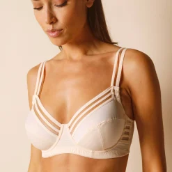 Feestelijke Lingerie|Beha<Blancheporte Modellerende beugelbeha - intense steun huidkleur