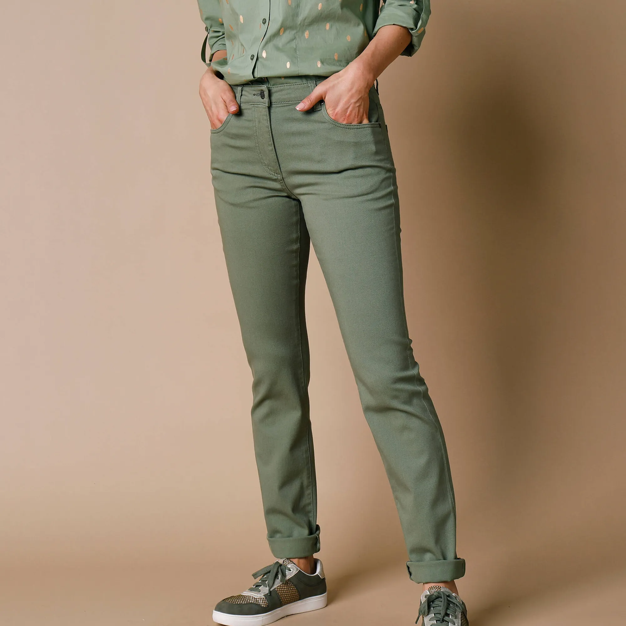 Broek<Blancheporte Modellerende broek met 5 zakken mosgroen