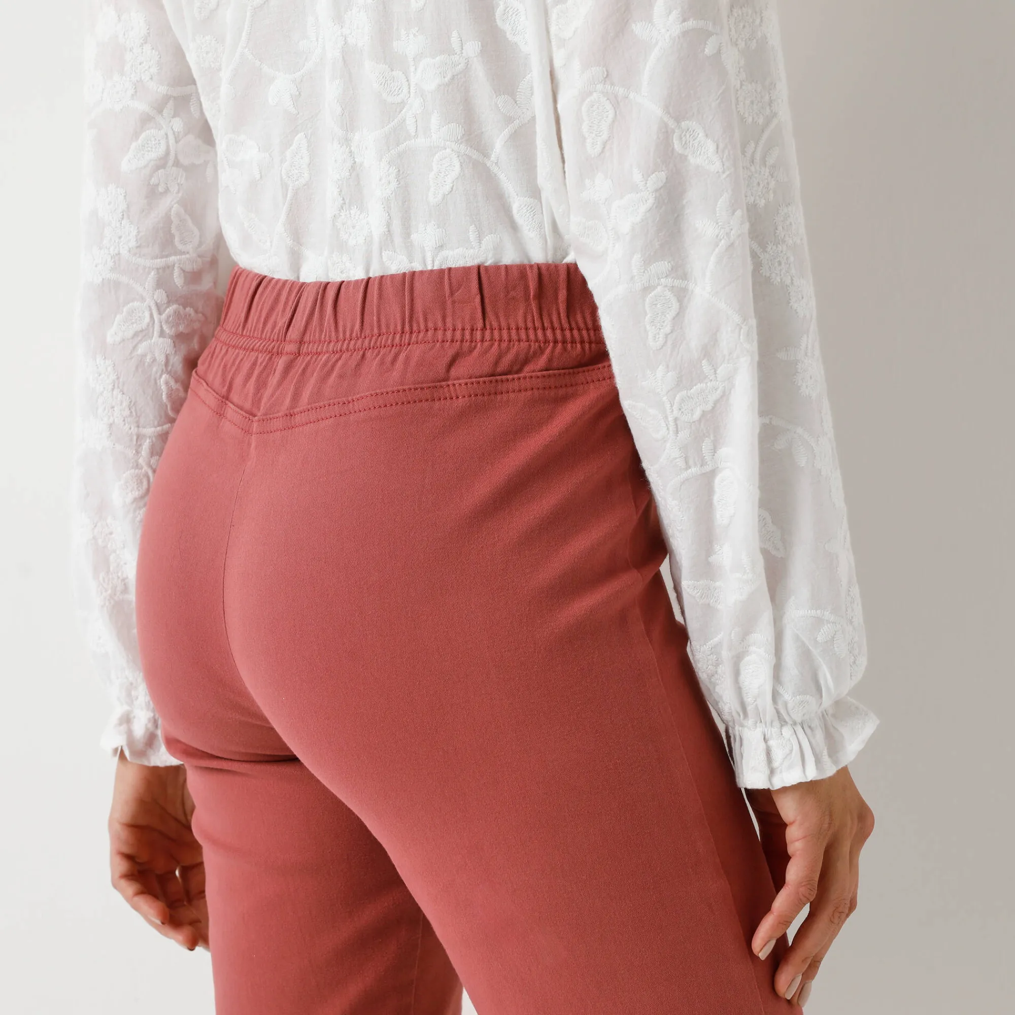 Broek<Blancheporte Modellerende broek met 'platte buik' effect en elastische taille terracotta