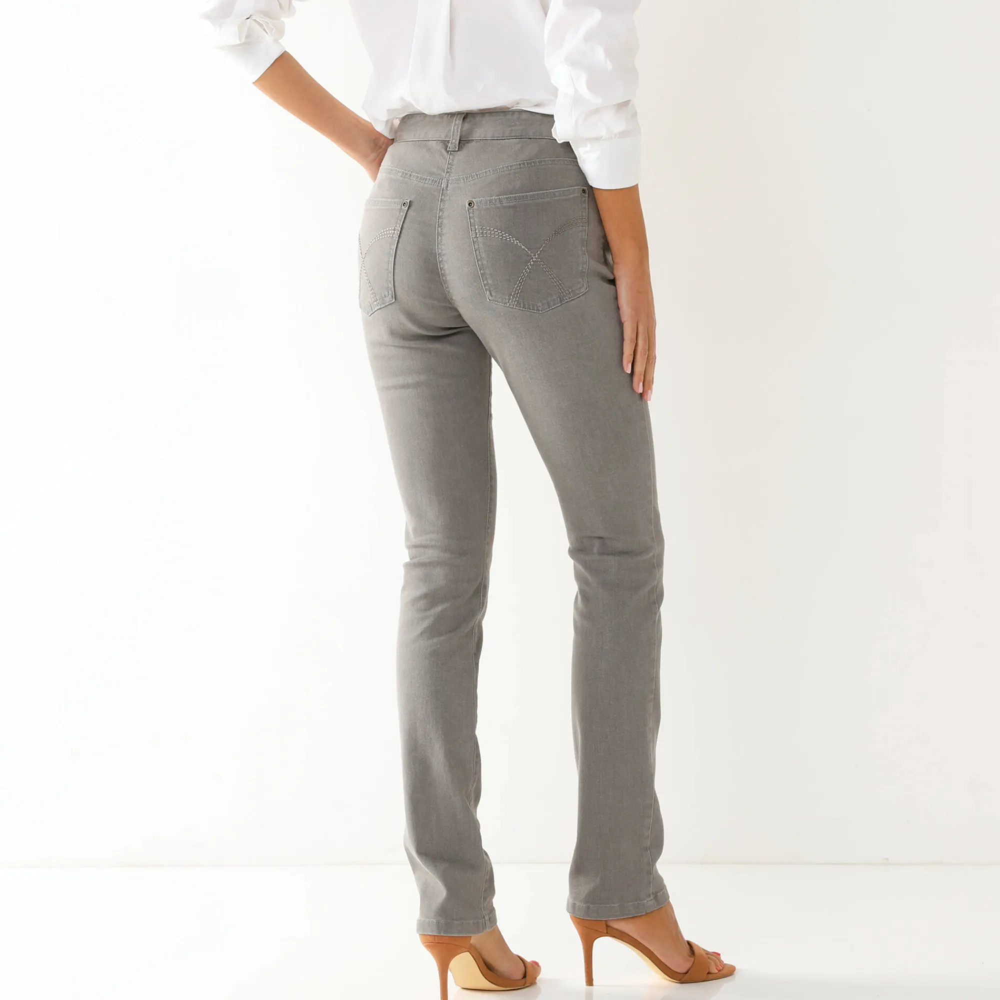 Jeans<Blancheporte Modellerende jeans met 5 zakken grijs