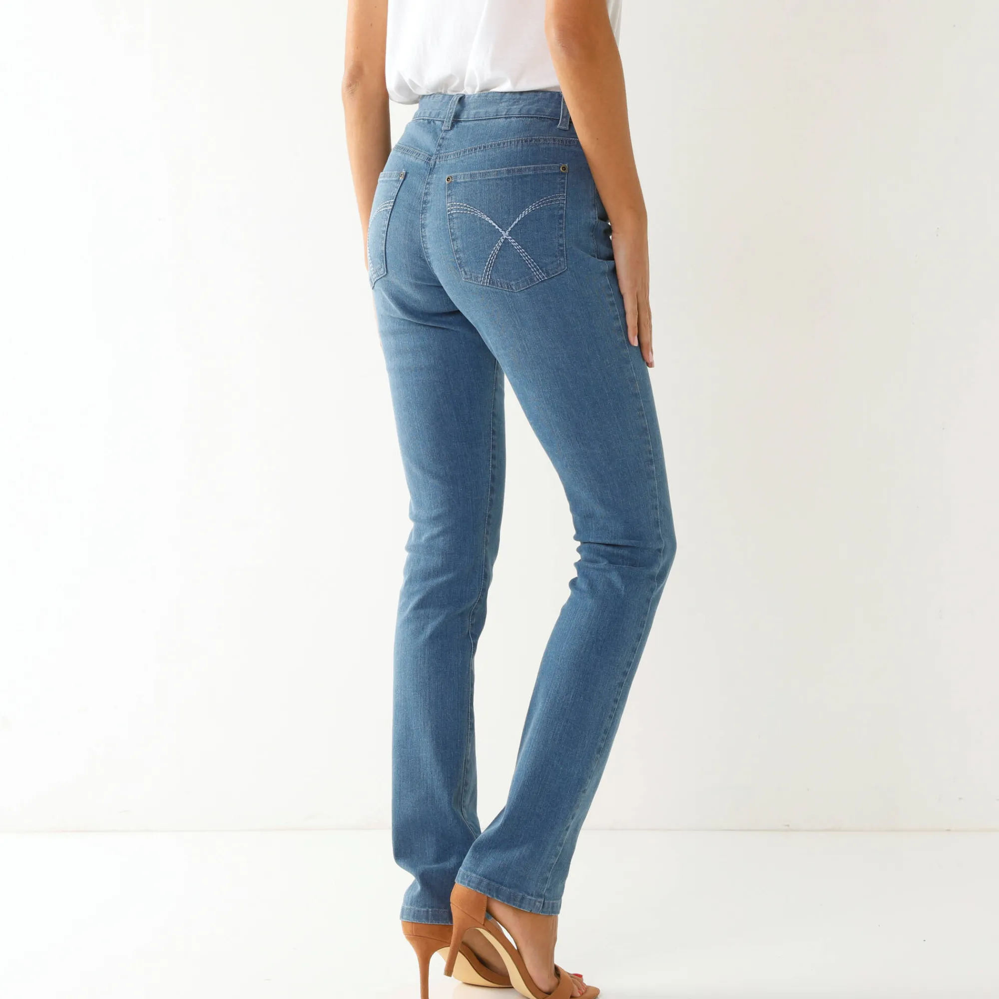 Jeans<Blancheporte Modellerende jeans met 5 zakken bleached