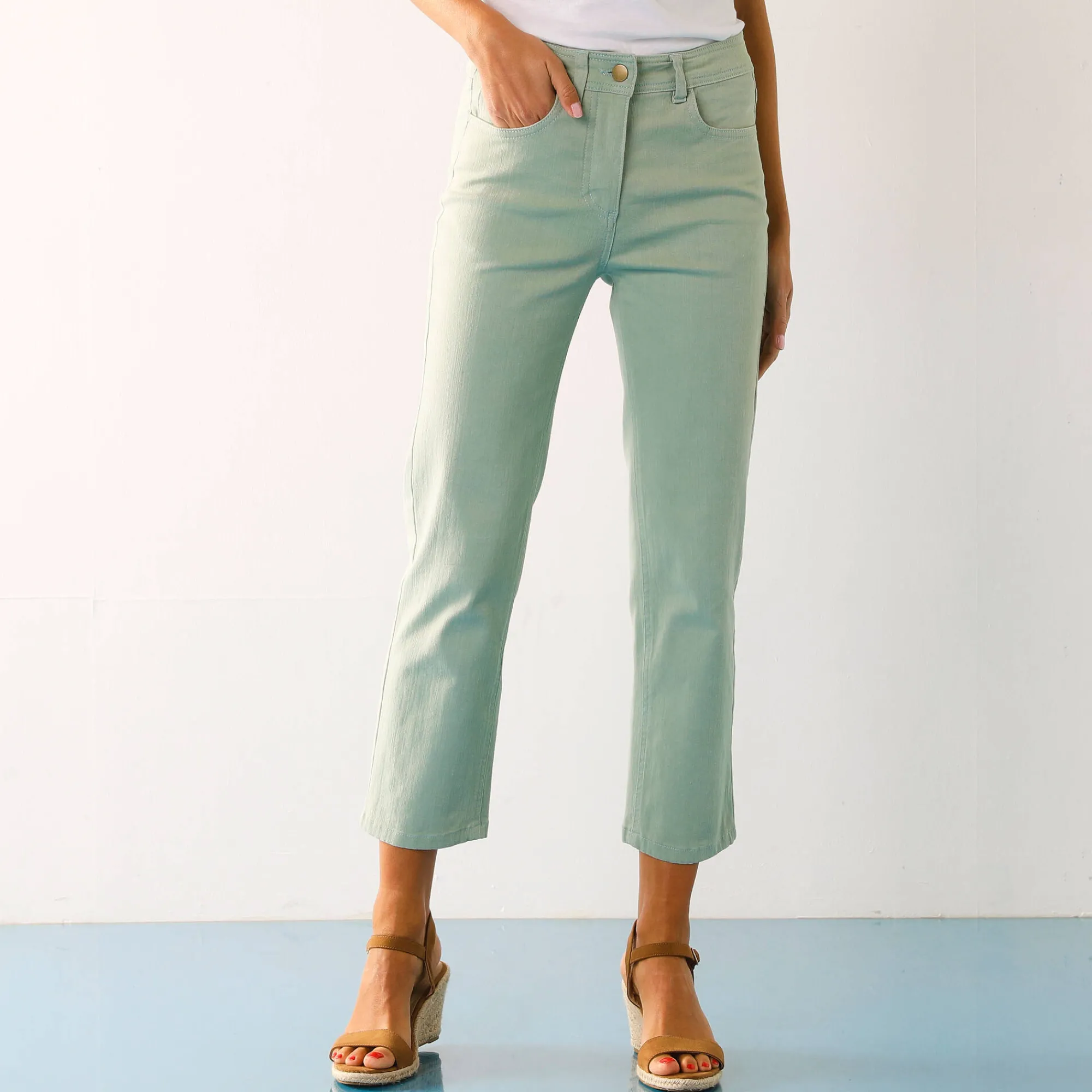 Broek<Blancheporte Modellerende rechte 7/8-broek, corrigerende versteviging grijsgroen