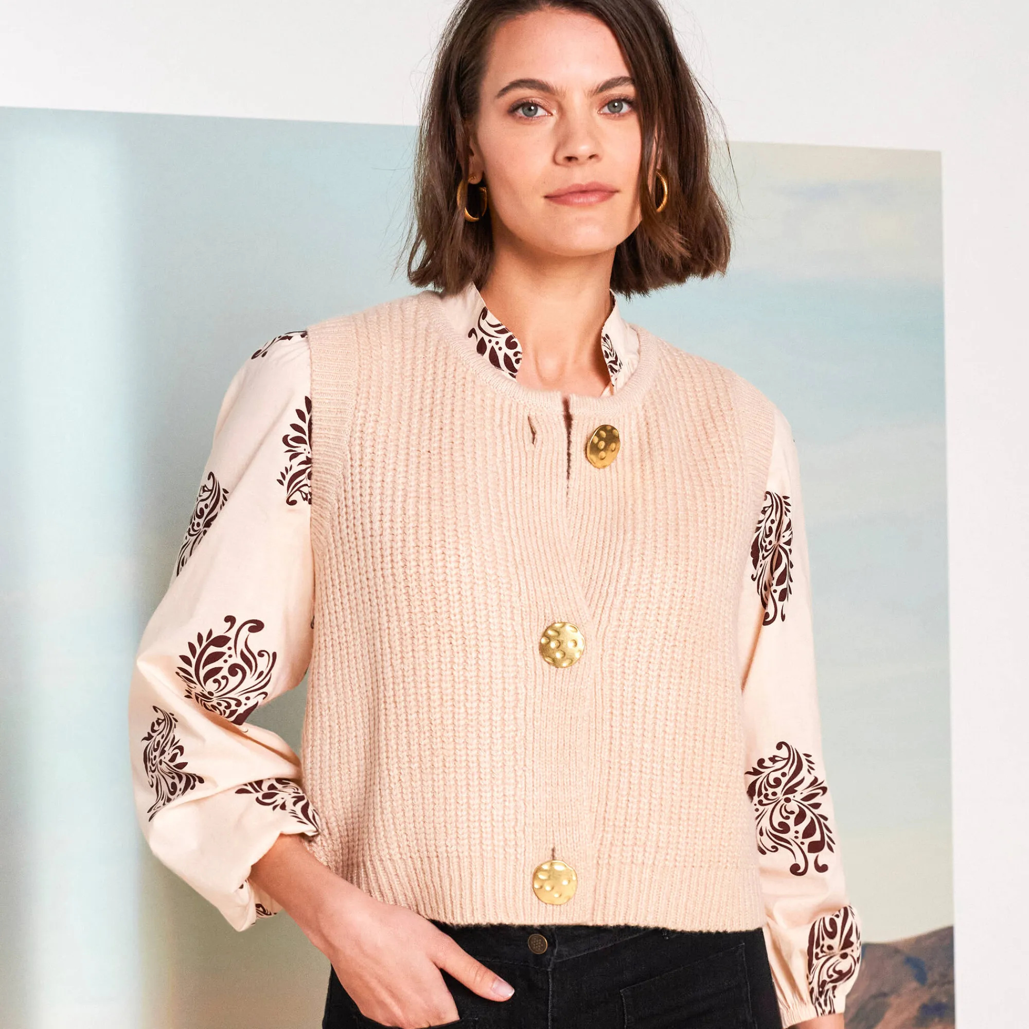 Trui En Vest<Blancheporte Mouwloos vest met zachte touch, goudkleurige knopen beige