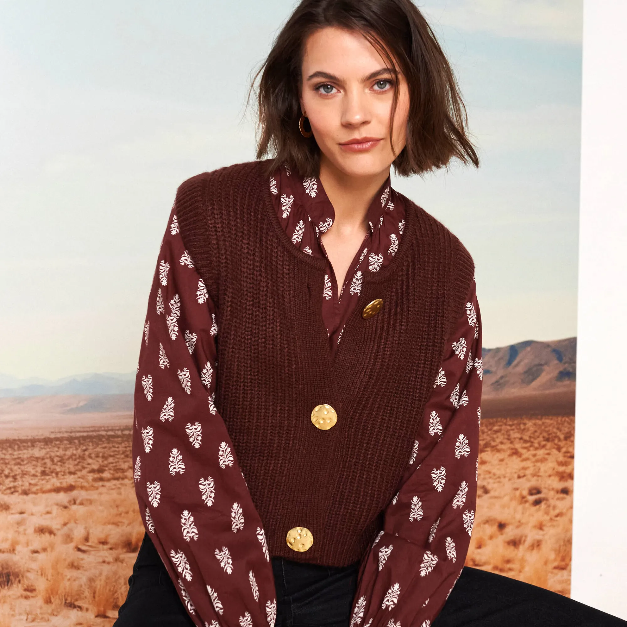 Trui En Vest<Blancheporte Mouwloos vest met zachte touch, goudkleurige knopen chocolade