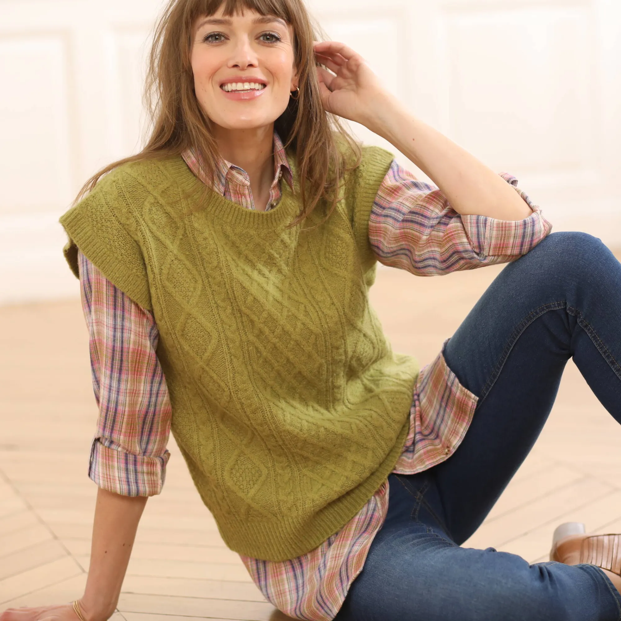 Trui En Vest<Blancheporte Mouwloze trui met kabelmotieven en afhangende schouders mosgroen